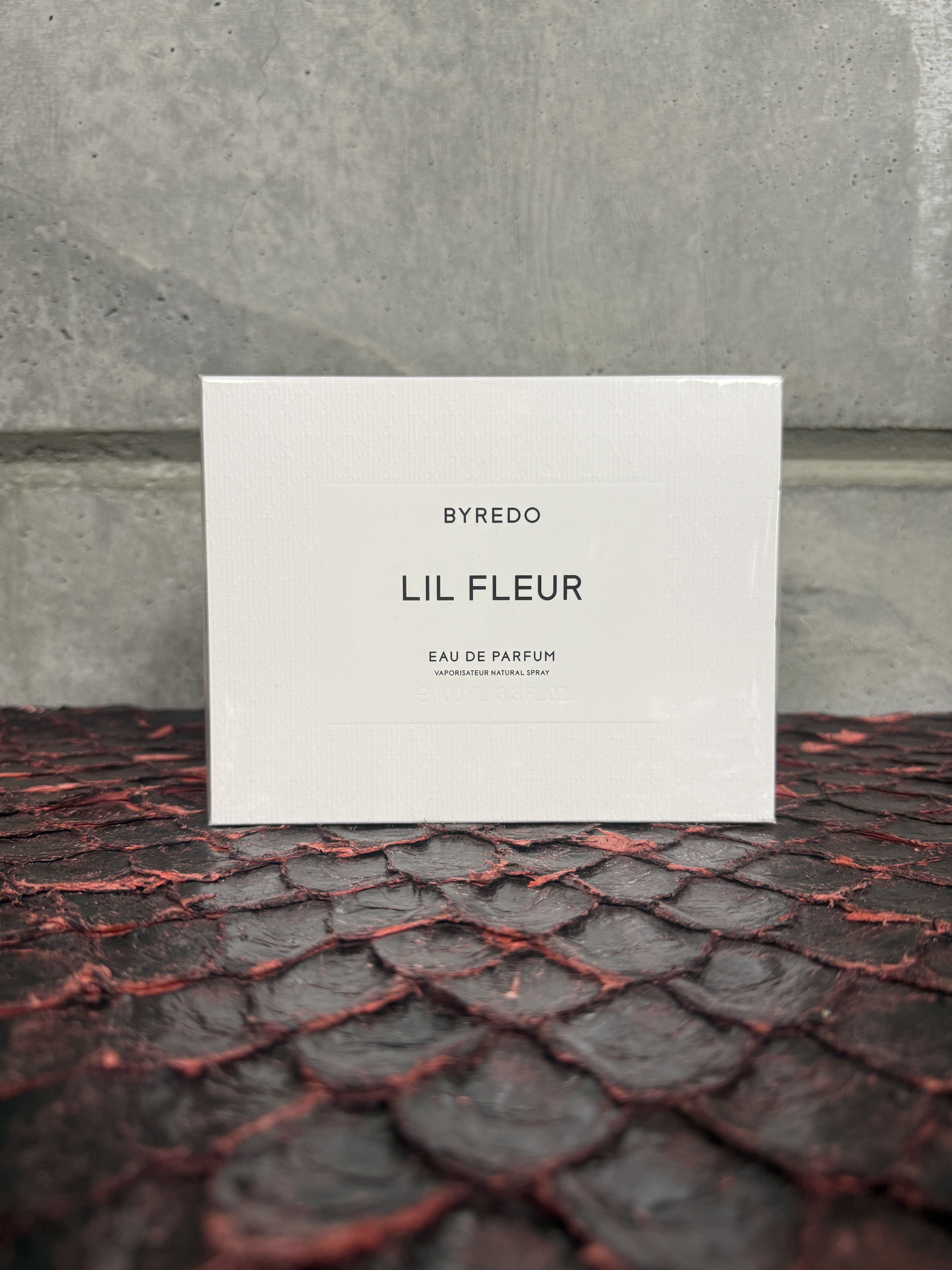 Byredo Byredo Lil Fleur Eau De Parfum 100 ml / 3.3 fl. oz. Size ONE SIZE - 4 Thumbnail
