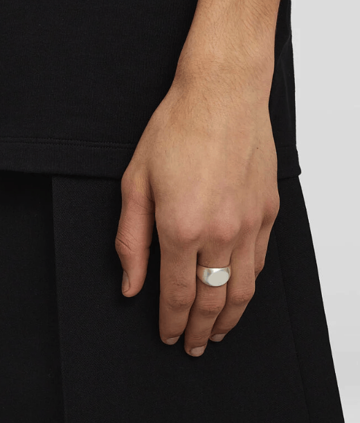 Jil Sander Classic Chevalier Ring - Size S | Grailed