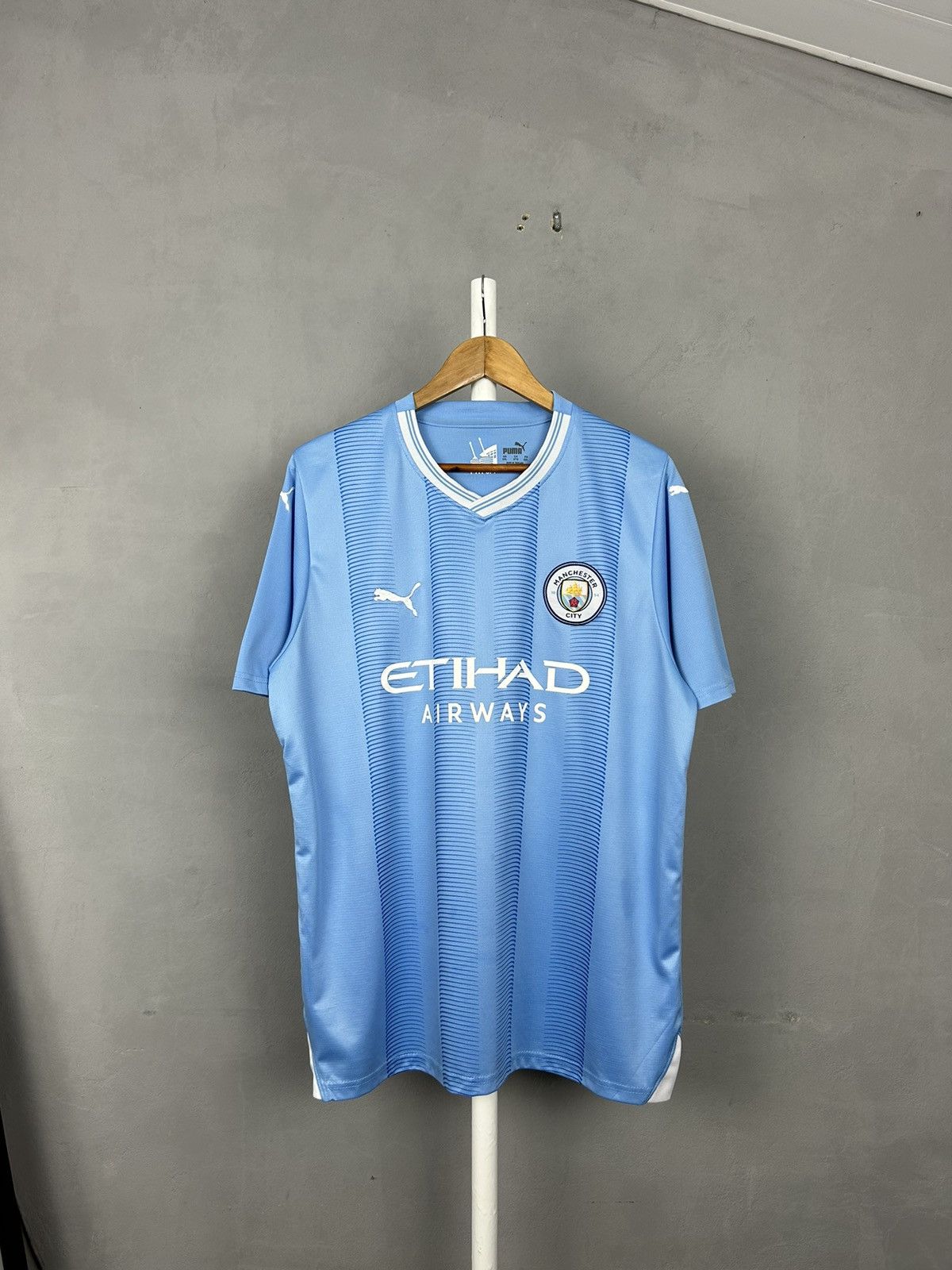 Puma MANCHESTER CITY 2023 2024 Home puma soccer jersey Size US XXL / EU 58 / 5 - 1 Thumbnail