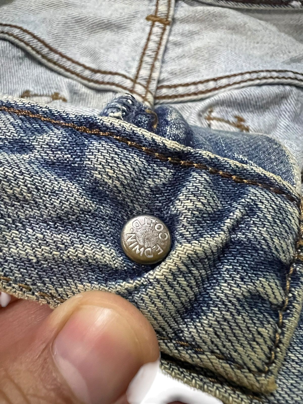 Edwin Vintage Edwin Baggy Distressed Faded Dirty Jean Very Rare Size US 30 / EU 46 - 11 Thumbnail