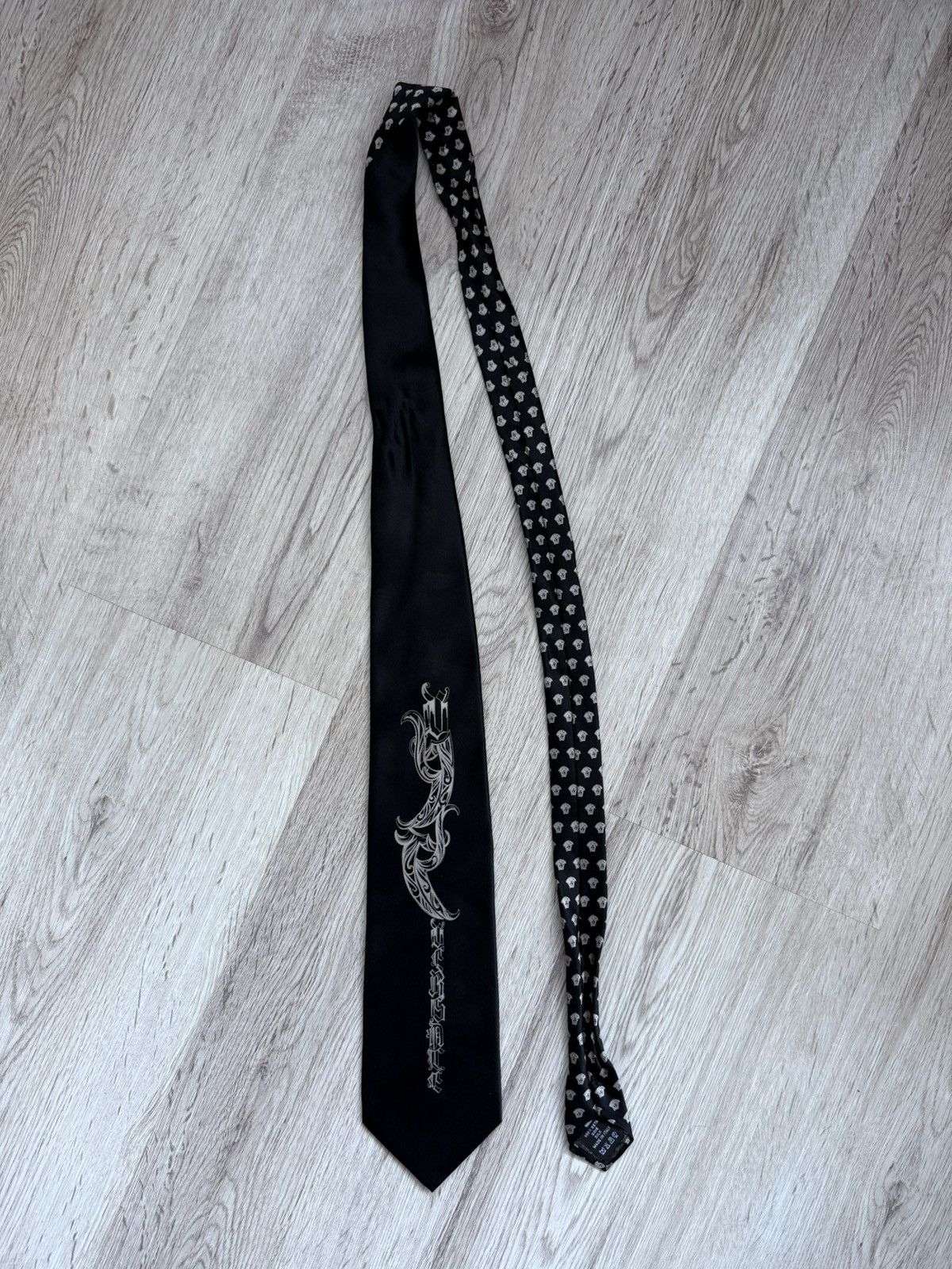 Versace Rare Gianni Versace logo silk tie Size ONE SIZE - 15 Thumbnail