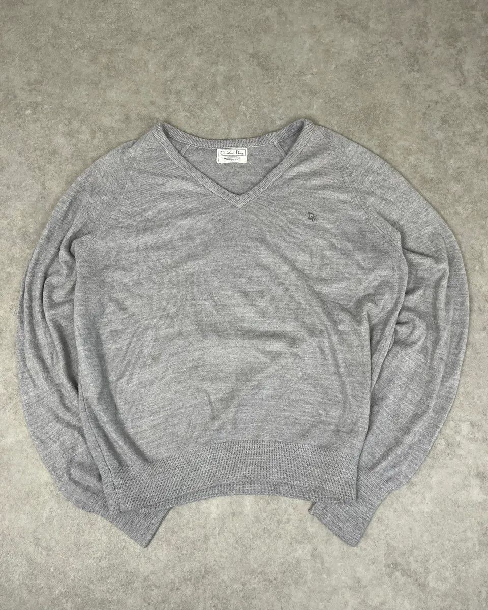 Dior 1990s Christian Dior Grey V-Neck Sweater Size US M / EU 48-50 / 2 - 1 Thumbnail