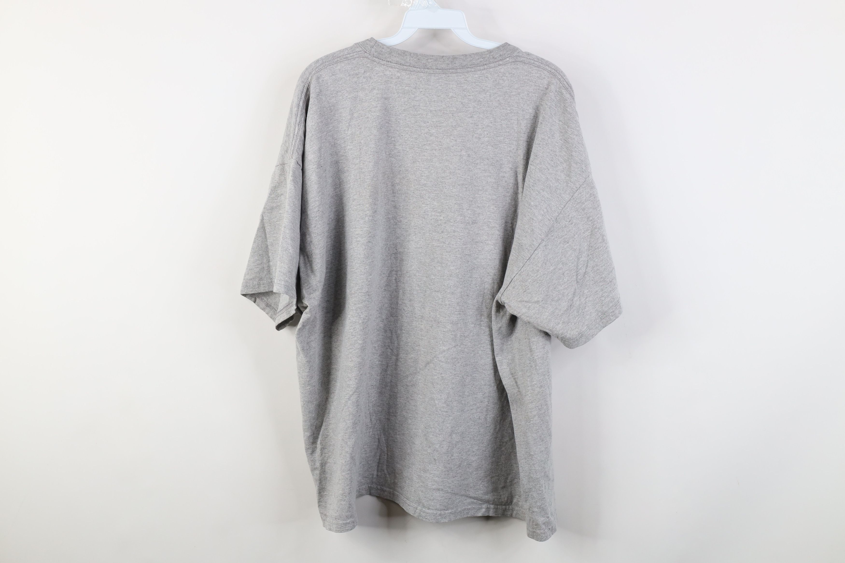 Vintage Vintage 90s Streetwear Nature Deer Buck Hunting T-Shirt Gray Size US XXL / EU 58 / 5 - 9 Thumbnail