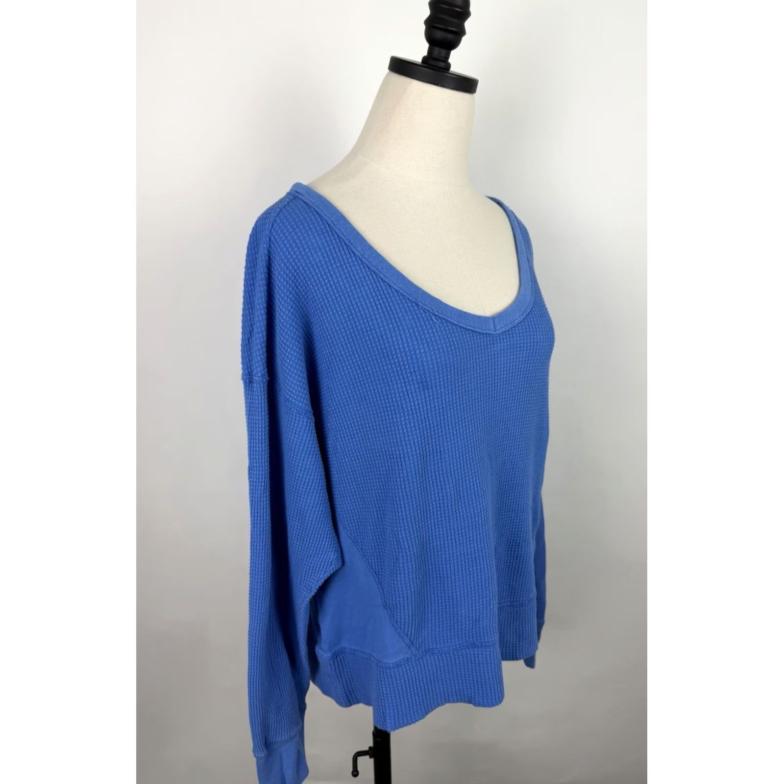 Vintage Aerie Women's Small Offline Thermal Top Wool? (Note: This is incorrect due to constraints) Size S / US 4 / IT 40 - 7 Thumbnail