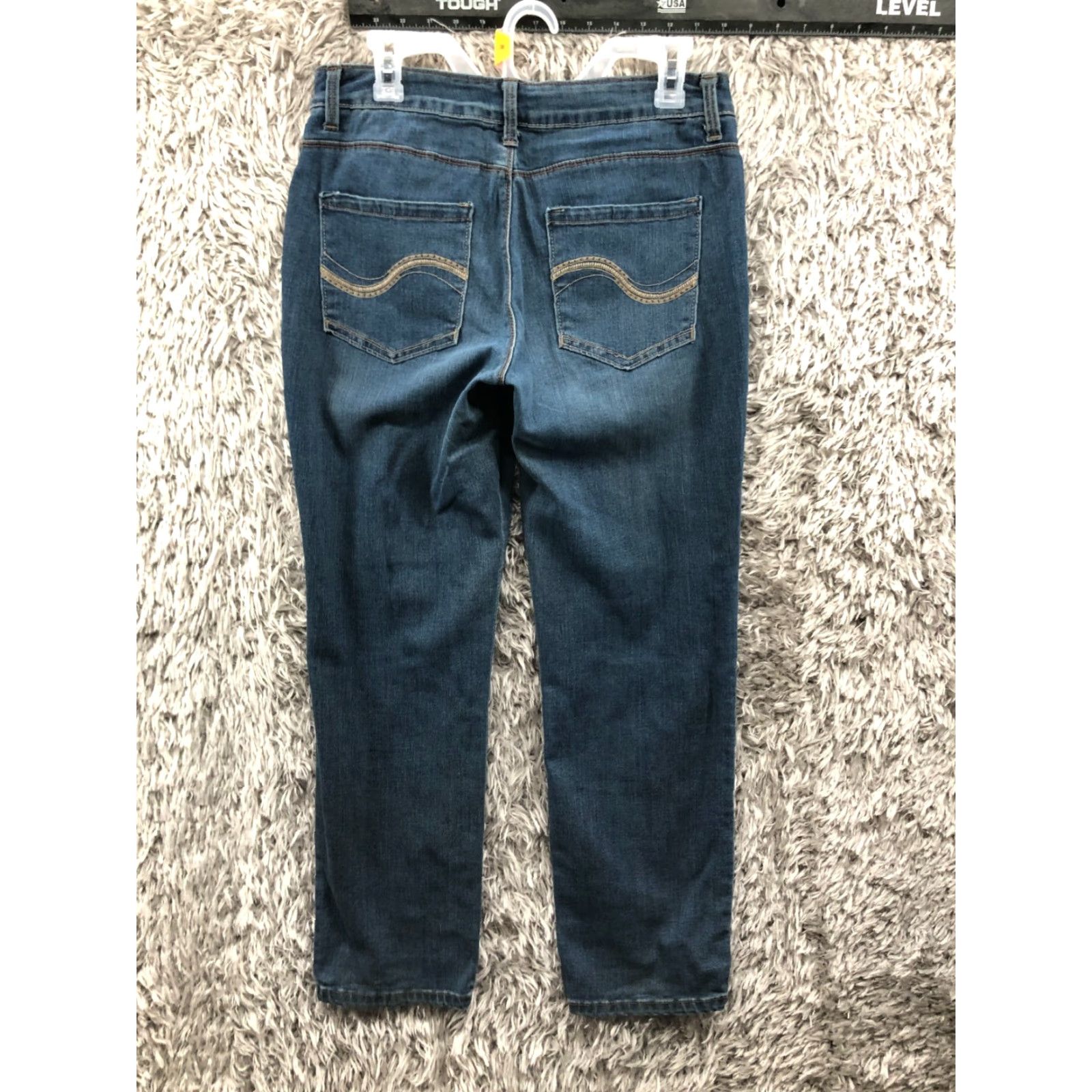 Lee Lee Perfect Fit Jeans Size 12 Womens Mid Rise Dark Wash Blue Denim Straight 5-Pocket Design Zipper Button Belt Loops Size 34" / US 12 / IT 48 - 5 Thumbnail