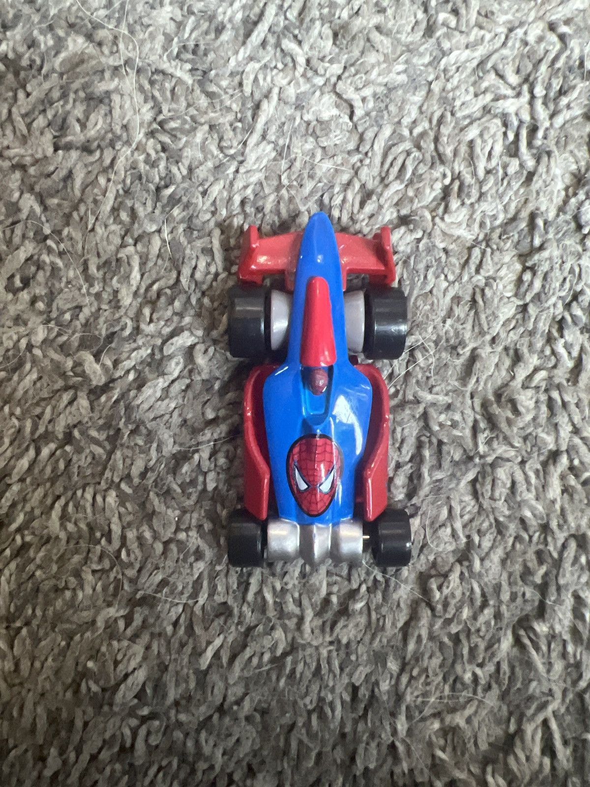 Marvel Comics 2007 Marvel MGA Spider-Man Die-Cast Car Size ONE SIZE - 2 Thumbnail