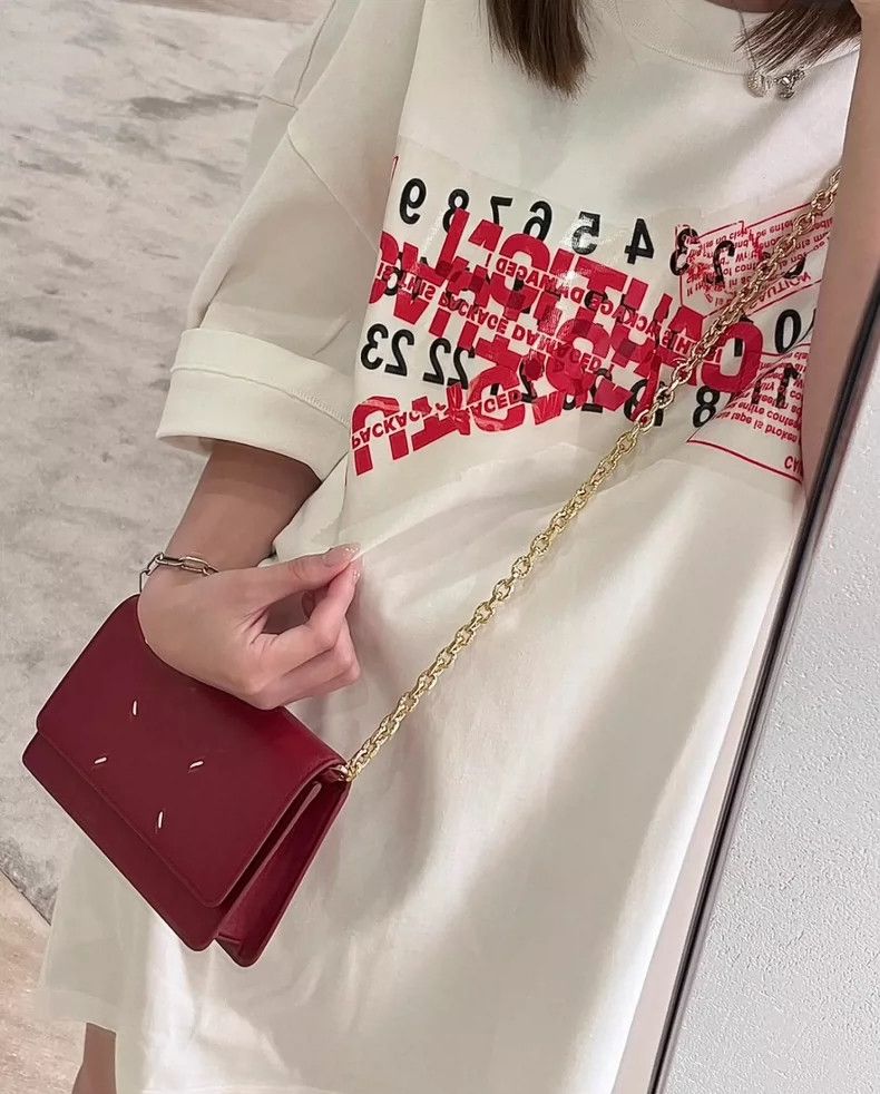 Maison Margiela Maison Margiela 2023 spring and summer new tape red letter Size US M / EU 48-50 / 2 - 1 Thumbnail