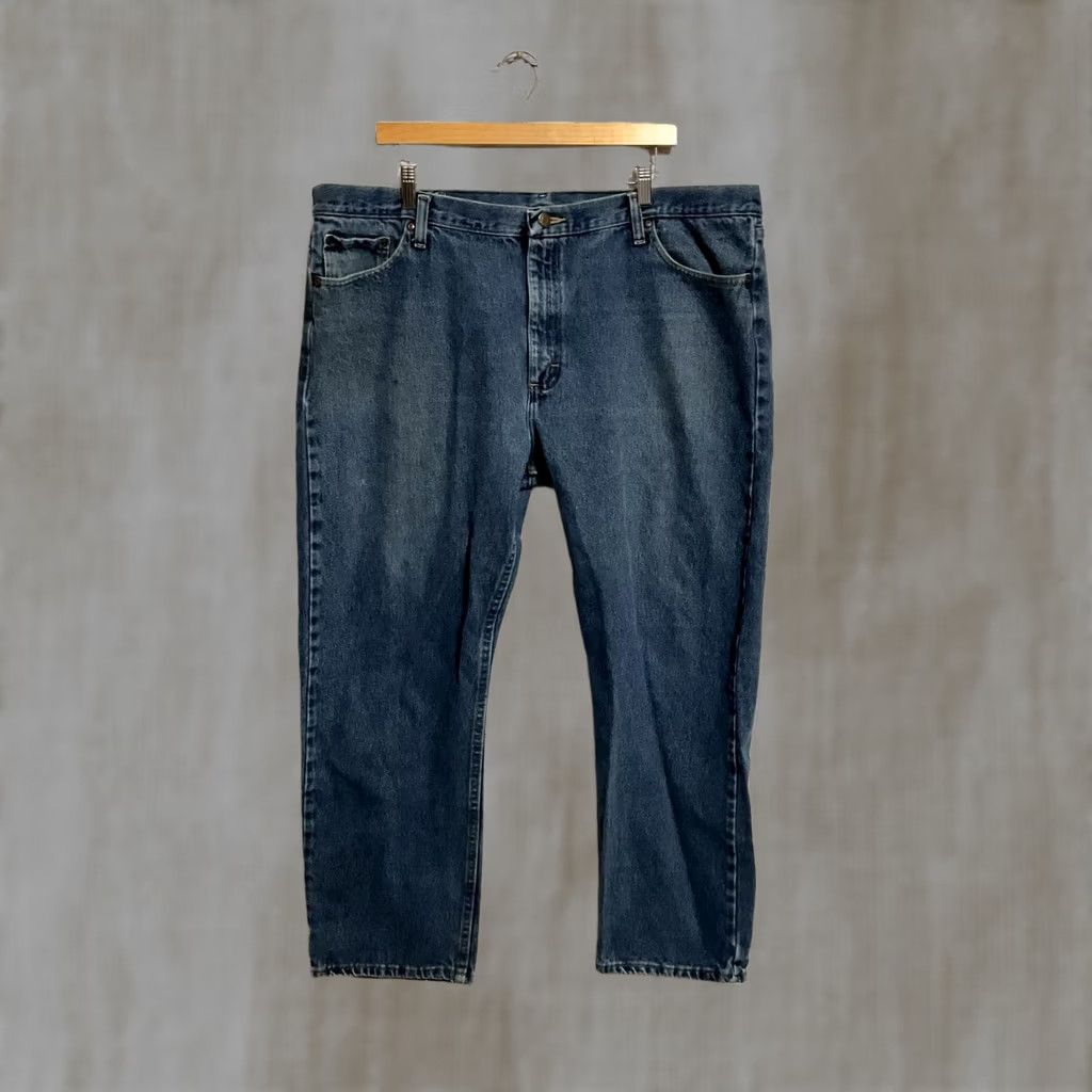 Wrangler Wrangler Jeans Denim 42x30 Big & Tall Men Classic Denim Jeans 42 Big & Tall Mens Blue Denim Button Closure Cotton Blend Solid 42 Mens Jeans Size US 42 / EU 58 - 1 Thumbnail