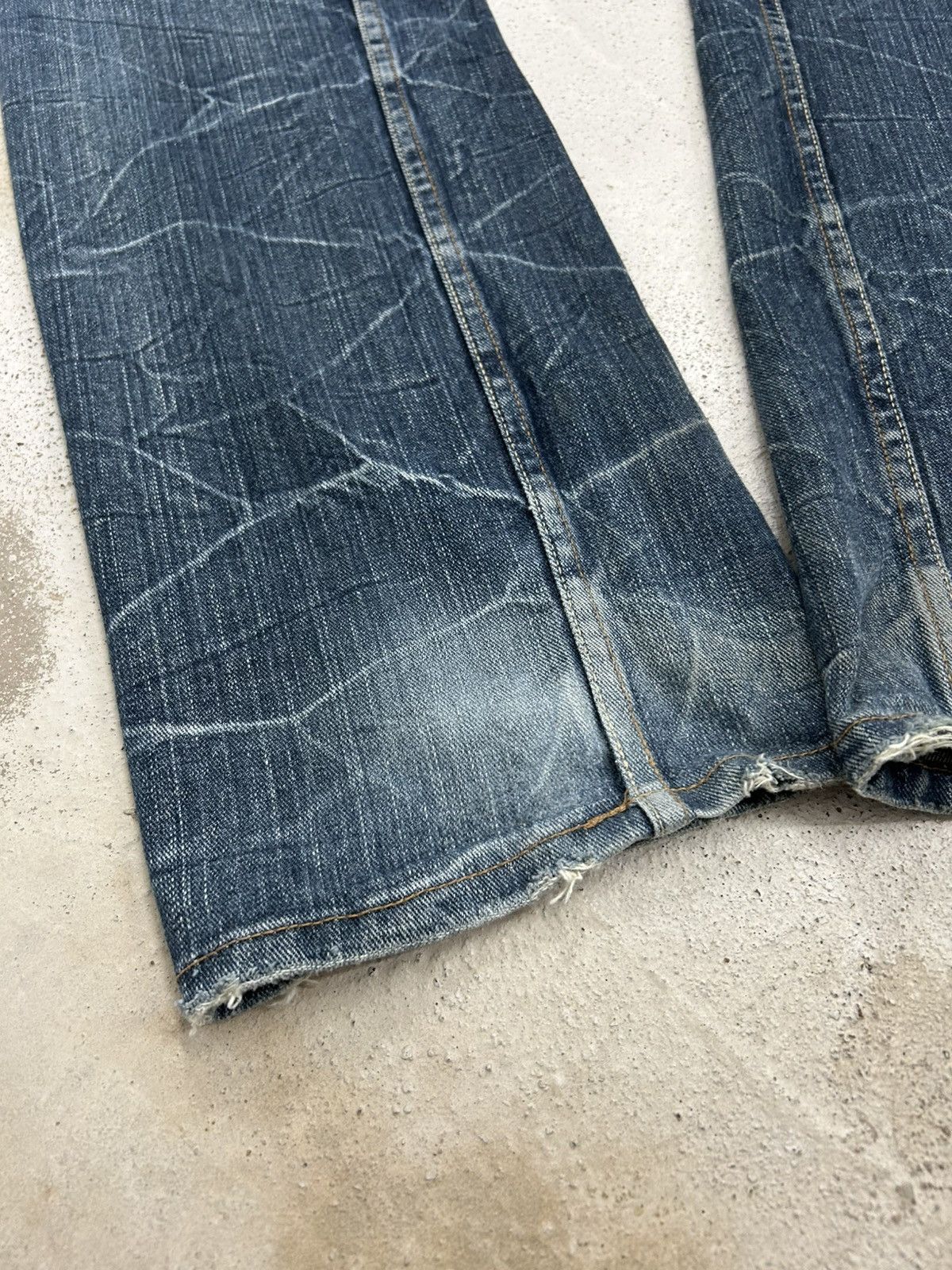 Japanese Brand Vintage Dominate Double Waist Whisker Clawn Mark Distressed Size US 35 - 13 Thumbnail