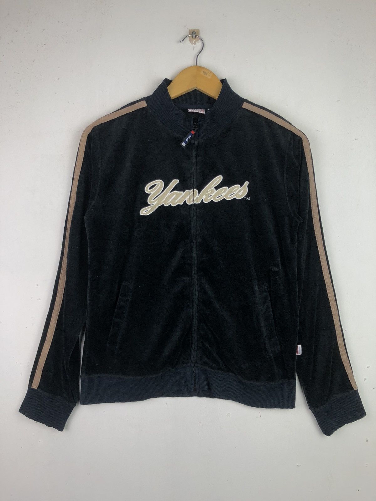 Vintage Yankees MLB Velvet Zipper Jacket