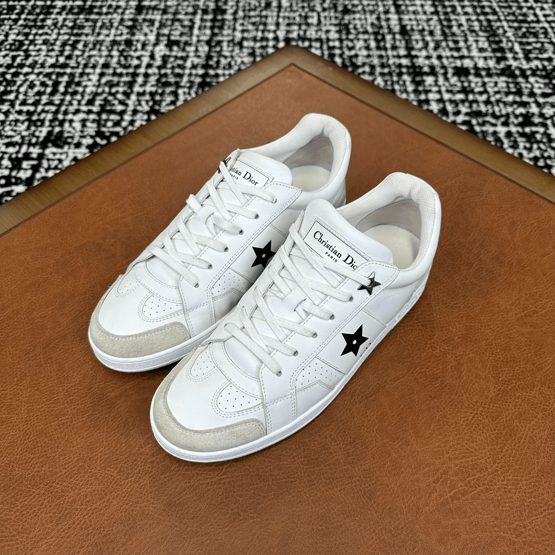 Dior Dior Leather White Lowtop Sneakers it_38-5 Women Size US 8.5 / IT 38.5 - 1 Thumbnail