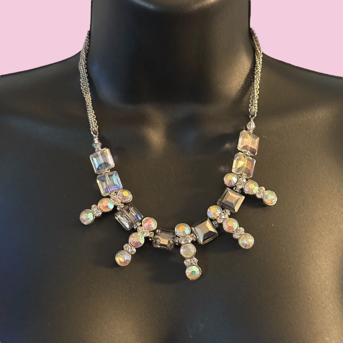 Other Ali Khan silver tone AB crystal statement necklace Size ONE SIZE - 1 Thumbnail