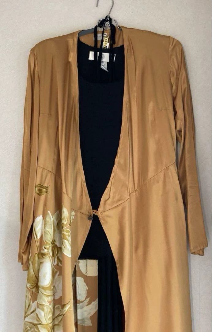 Dries Van Noten Dries Van Noten size:38 Early yellow floral wrap dress Size XS / US 0-2 / IT 36-38 - 8 Thumbnail
