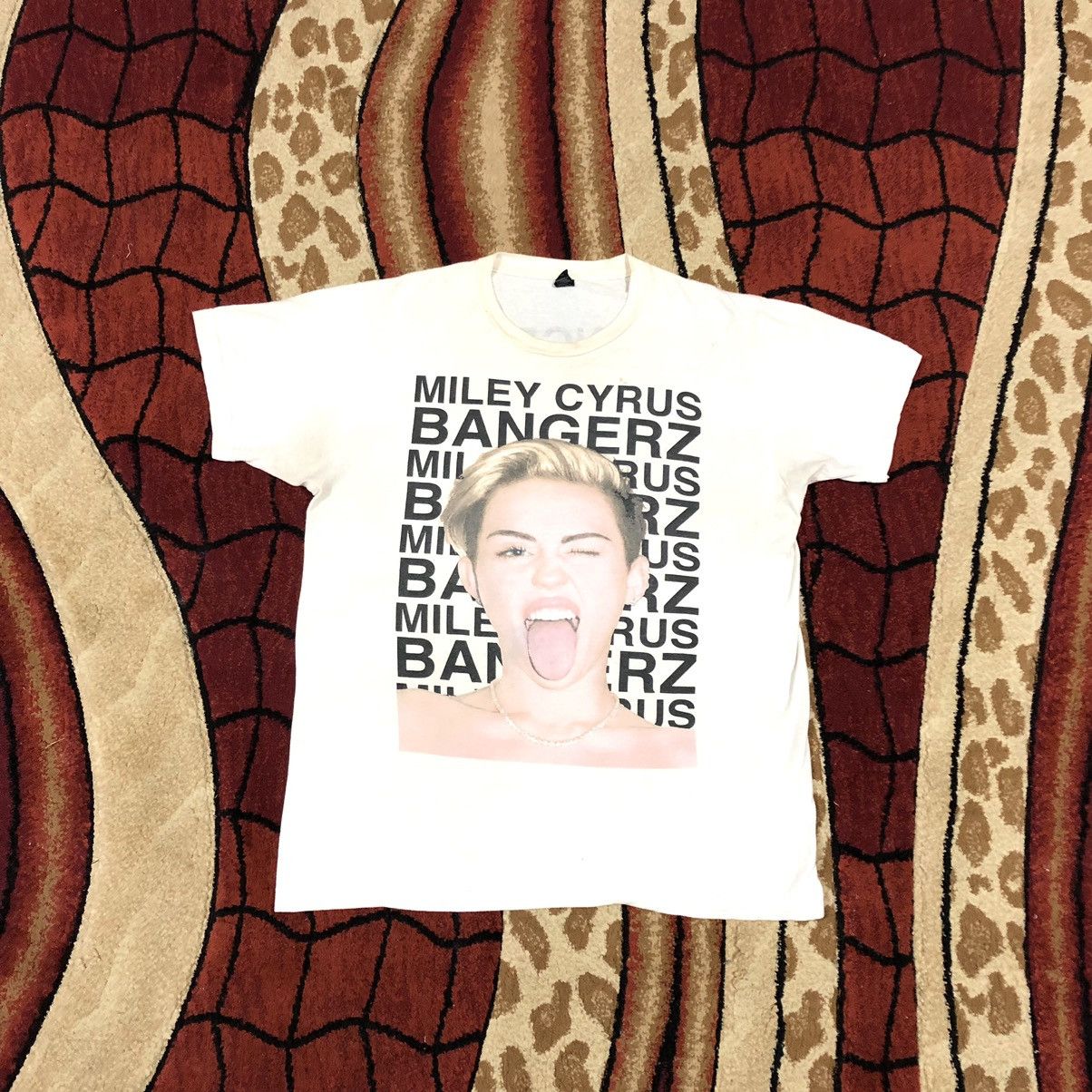 Band Tees Vintage 2014 Miley Cyrus Bangerz Tour T Shirt Size US L / EU 52-54 / 3 - 2 Thumbnail