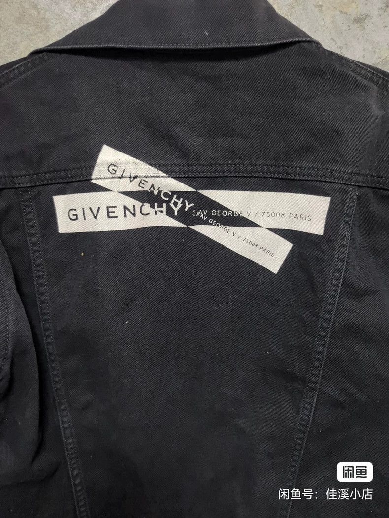 Givenchy Givenchy Men's Denim Jacket, Size L, Chest 52-53 Size US L / EU 52-54 / 3 - 8 Thumbnail