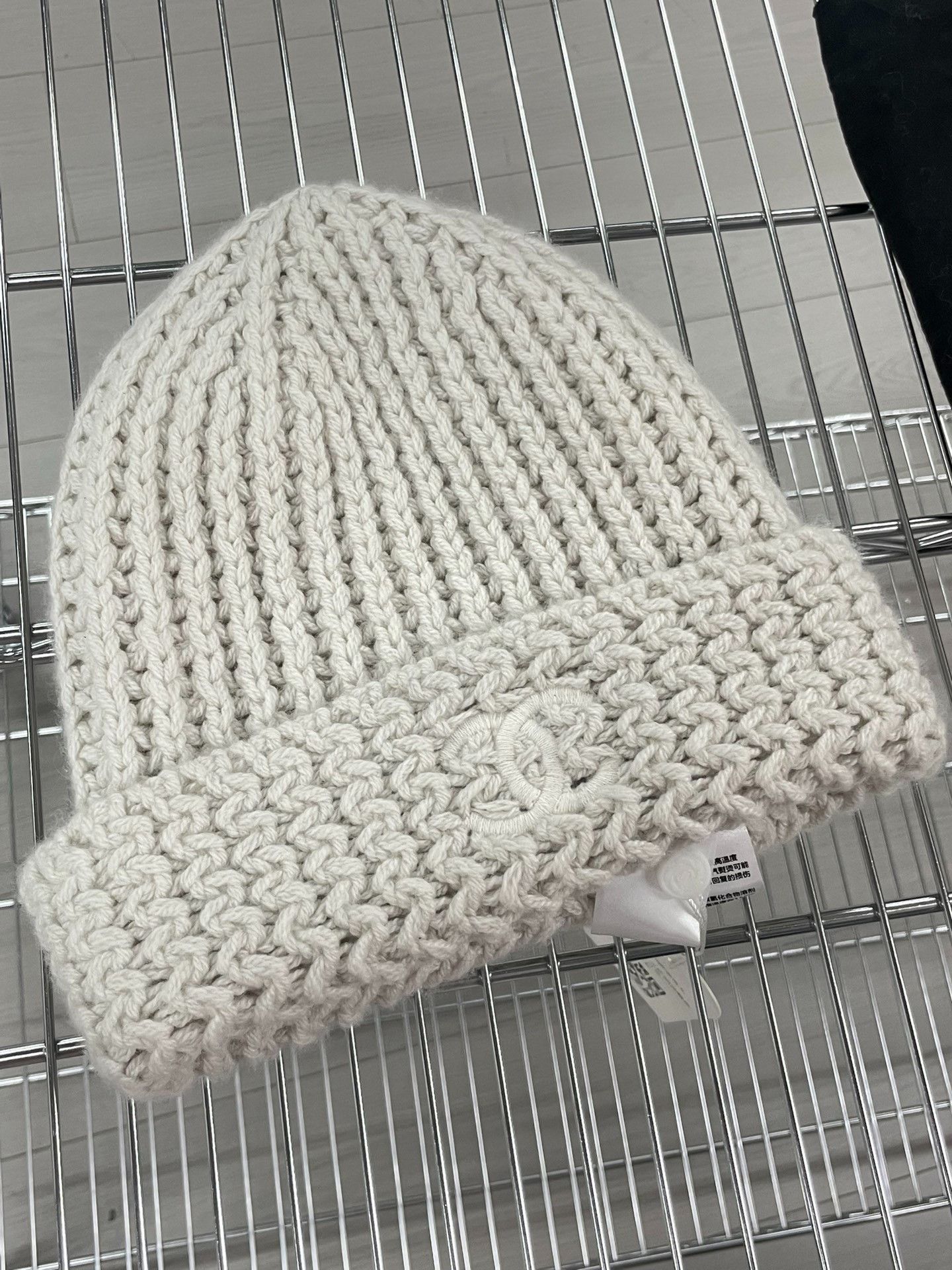 Chanel Chanel Beige Hat 26 Men Size ONE SIZE - 1 Thumbnail