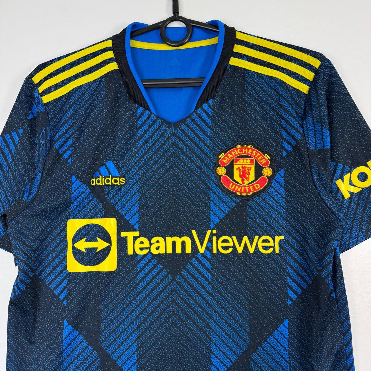 Adidas Manchester United 2022 Third Shirt Adidas Jersey Mens S Size US S / EU 44-46 / 1 - 2 Thumbnail