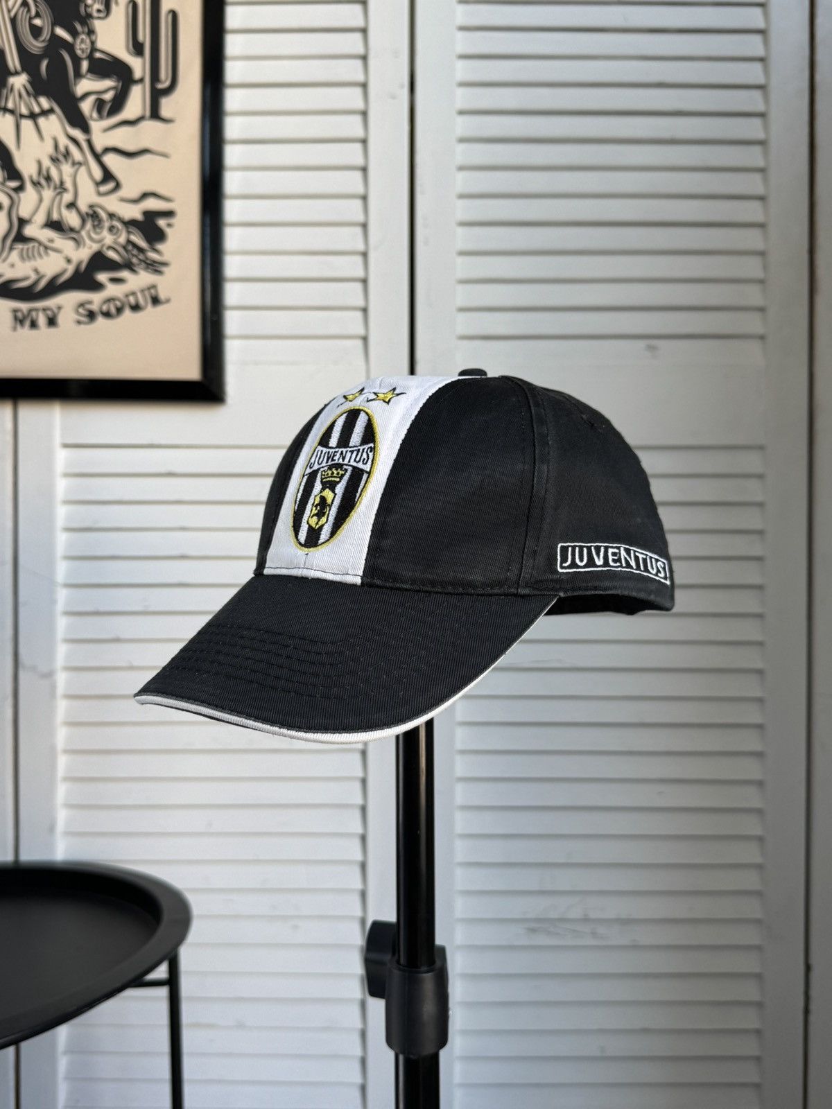 Vintage Vintage Juventus FC Official Soccer Hat Cap Size ONE SIZE - 8 Thumbnail