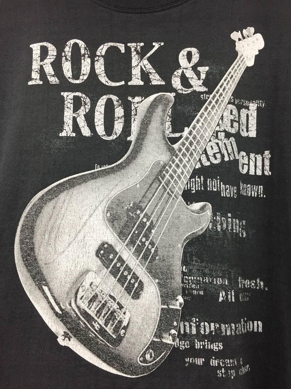 Japanese Brand Linea Valoni Japan Rock & Roll Bass Guitar Graphic Tee Size US L / EU 52-54 / 3 - 4 Thumbnail