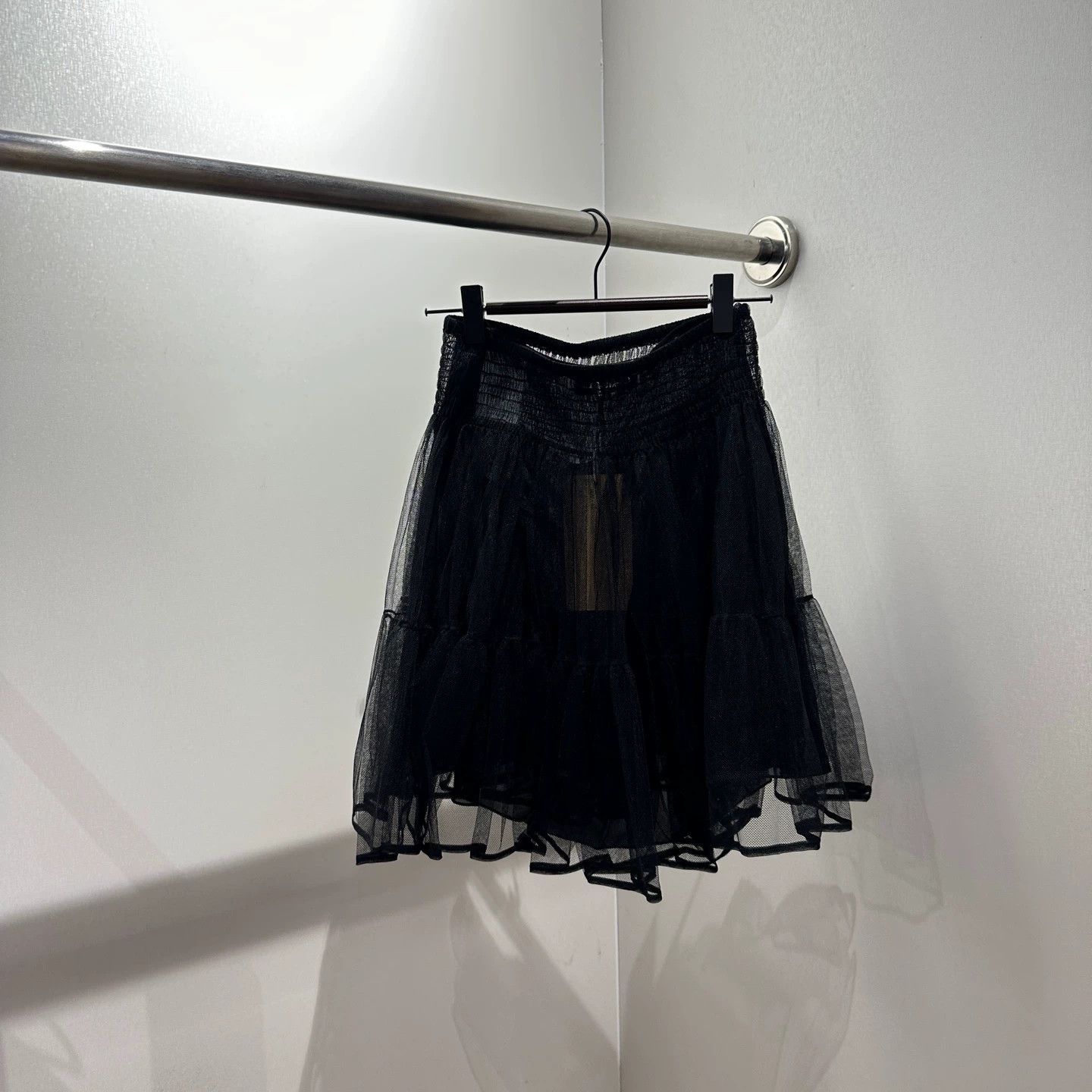 Dior Christian Dior apr631 tulle pleated skirt women's 34 Size 25" / US 0 / IT 36 - 2 Thumbnail