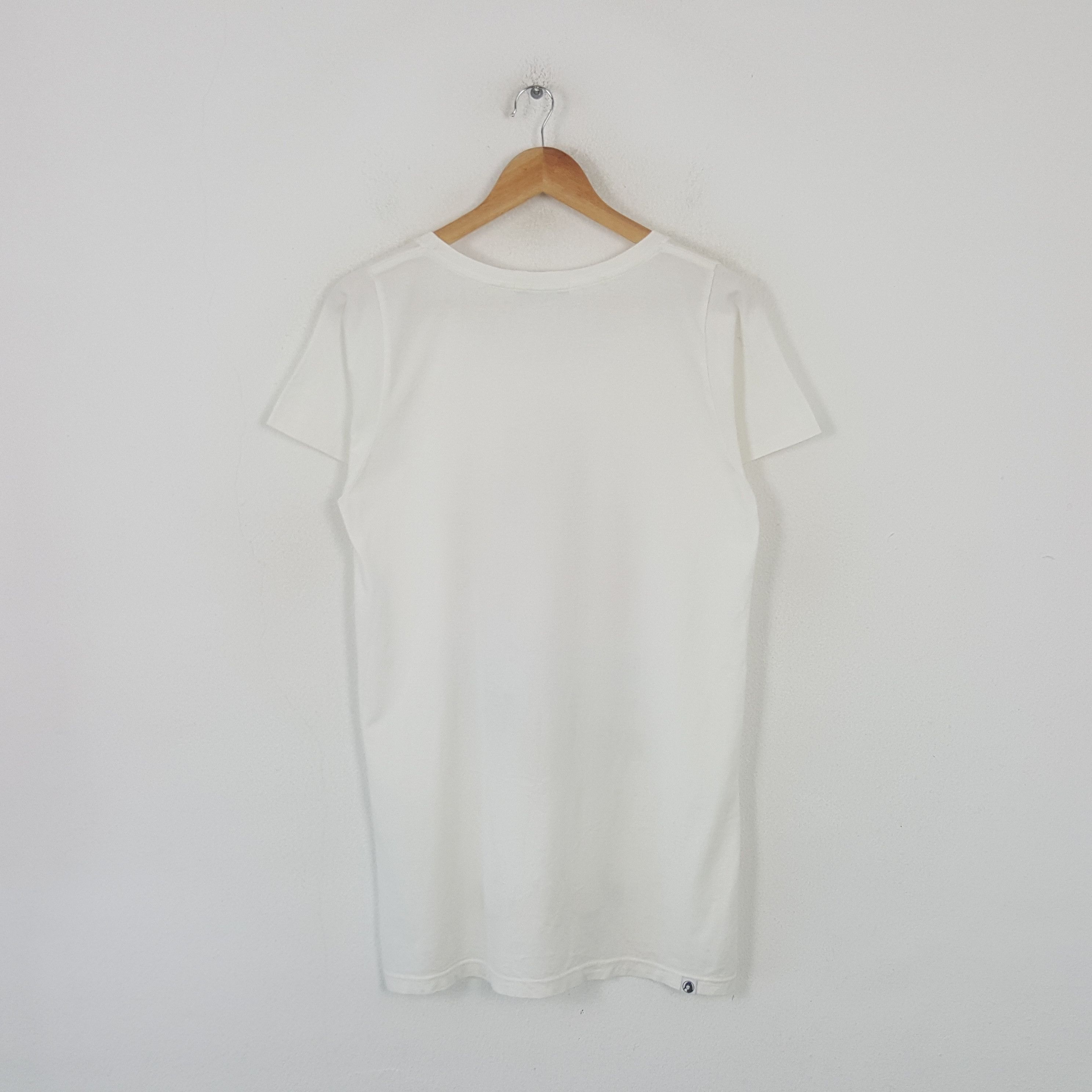 Hysteric Glamour Vintage Hysteric Glamour Japanese Brand Tshirt RR11 Size US S / EU 44-46 / 1 - 3 Thumbnail