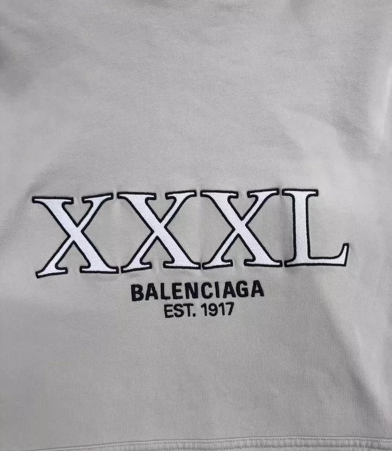 Balenciaga Balenciaga 3XL embroidered logo hoodie sweatshirt Size US S / EU 44-46 / 1 - 3 Thumbnail