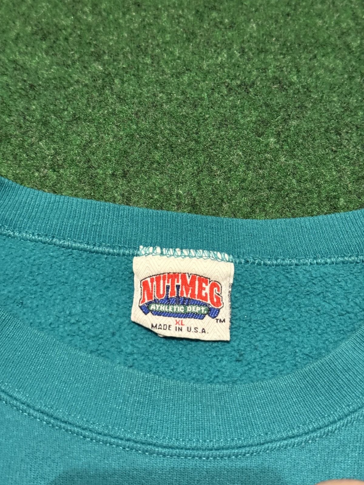 Nutmeg Vintage 90s Miami Dolphins RARE Retro Nutmeg Sweatshirt Size US XL / EU 56 / 4 - 5 Thumbnail