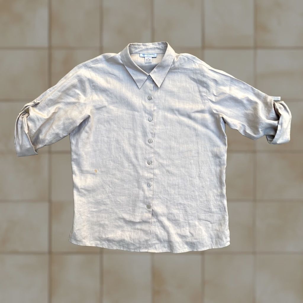 Vintage Sutton Studio Women's Vintage Petite 100% Linen Button-Up Shirt Medium Tan Linen Button-Up Shirt Vintage Petite Women Size M / US 6-8 / IT 42-44 - 1 Thumbnail