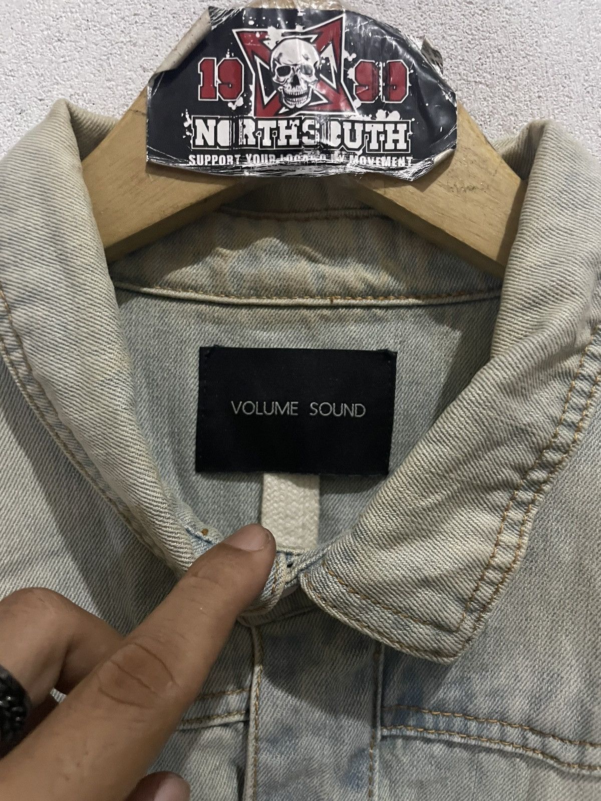 Japanese Brand Off-White Diagonal Denim Disstressed Shirt Jacket Gothic Size US XL / EU 56 / 4 - 5 Thumbnail