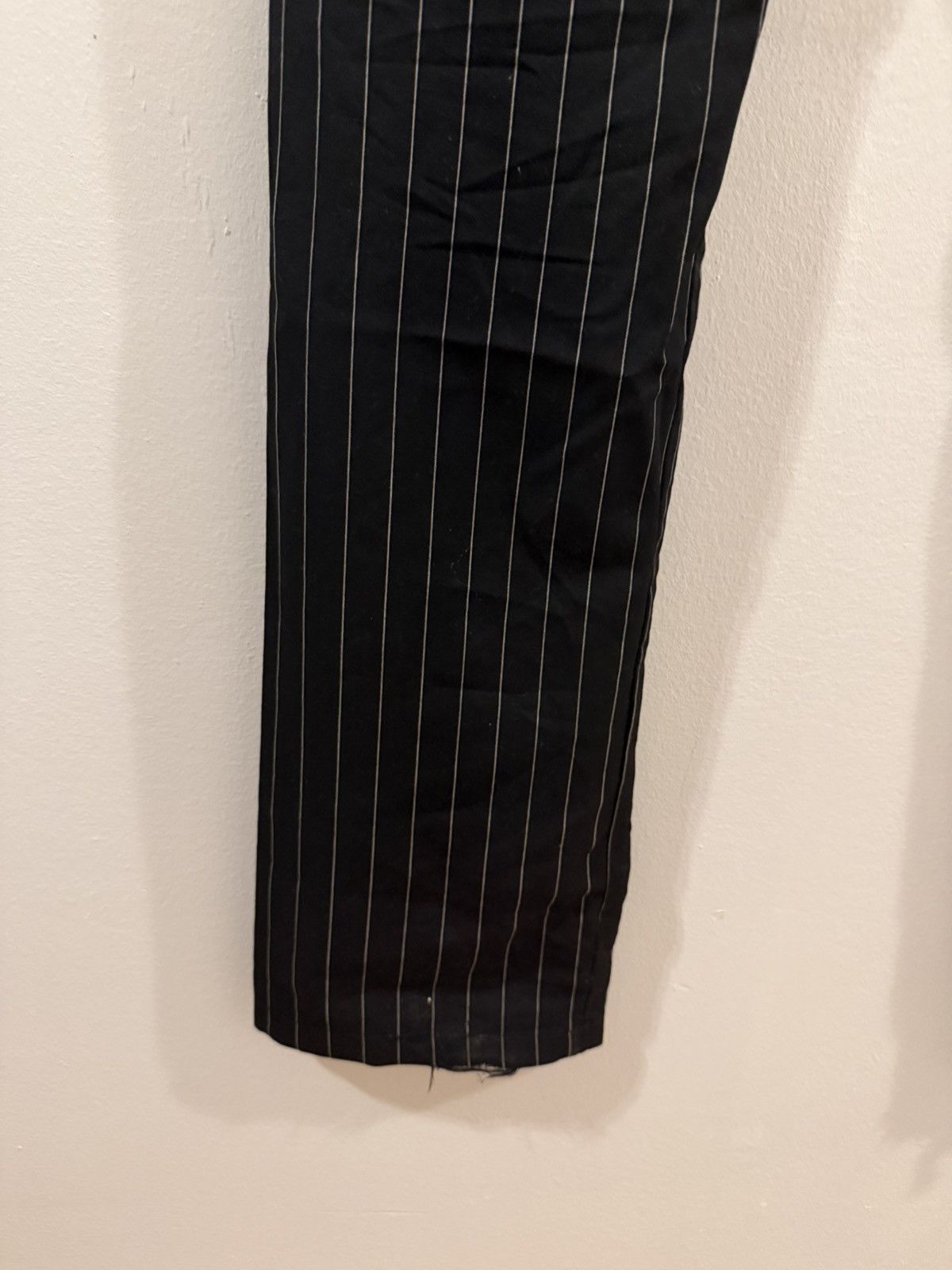Number (N)ine Number Nine AW05 The High Streets Pinstripe Cargo Pants Size US 32 / EU 48 - 13 Thumbnail