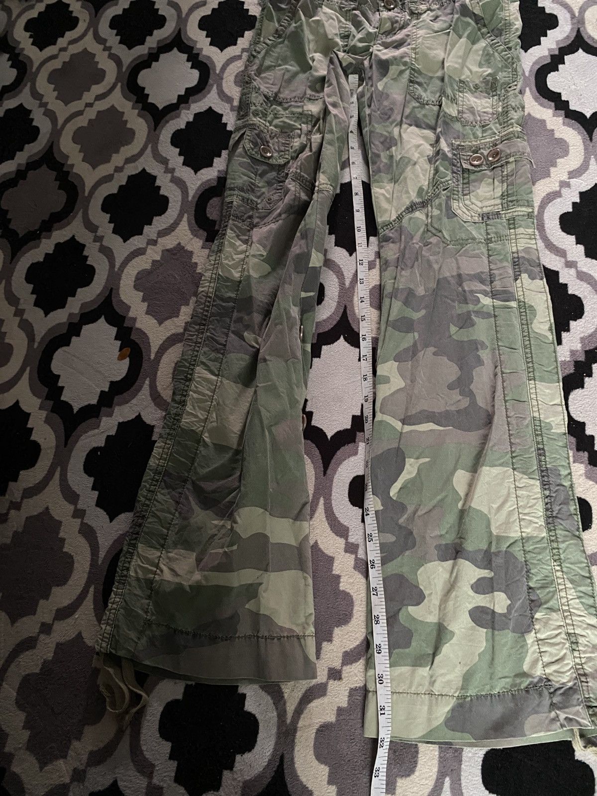 If Six Was Nine × Japanese Brand × Le Grande Bleu (L.G.B.) 2000s abercrombie & fitch flared camo pants goa style Size US 27 - 9 Thumbnail