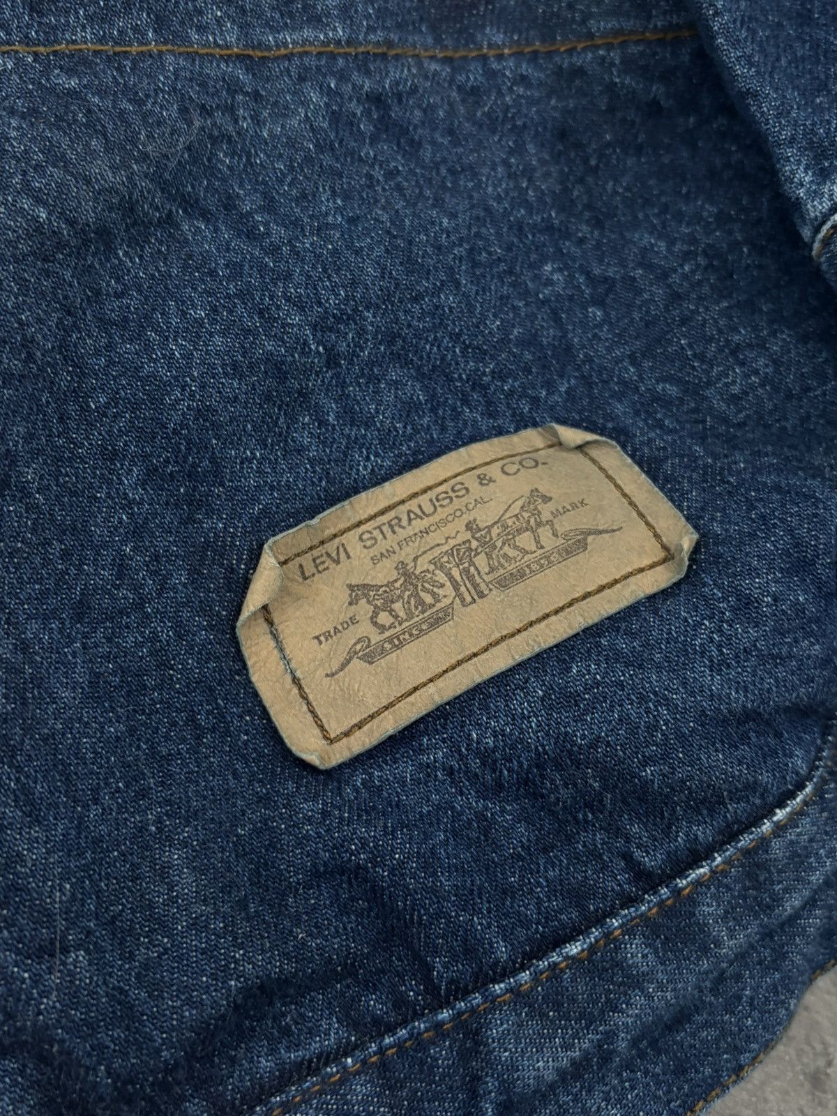 Levi's Vintage Clothing Levi’s Vintage 1980s Washed Denim Jacket Rare Item Full Zip Size US S / EU 44-46 / 1 - 6 Thumbnail