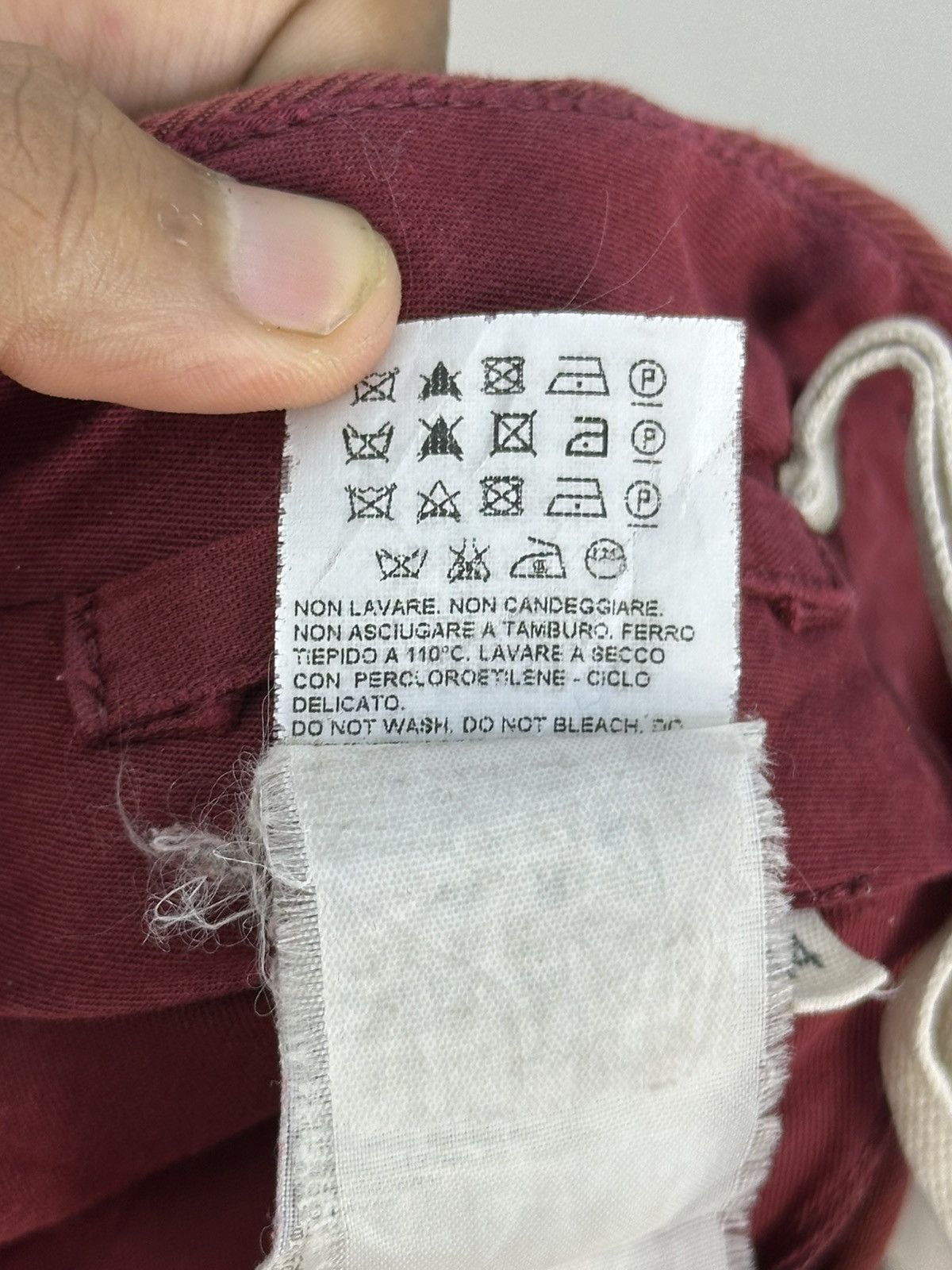 Marni Vintage Marni Maroon Short Pants Size US 30 / EU 46 - 13 Thumbnail