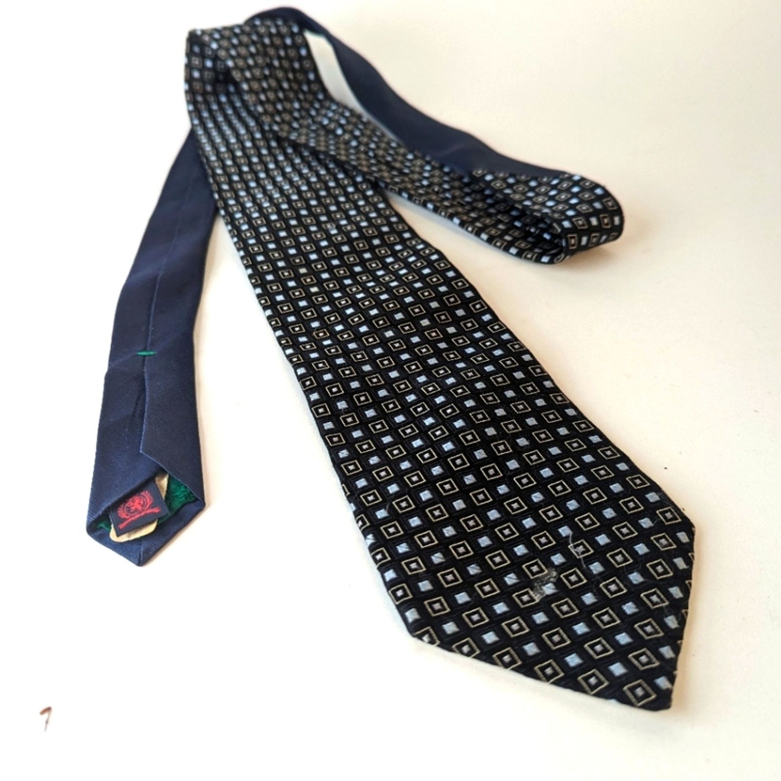 Tommy Hilfiger Vintage Tommy Hilfiger Silk Tie Size ONE SIZE - 1 Thumbnail