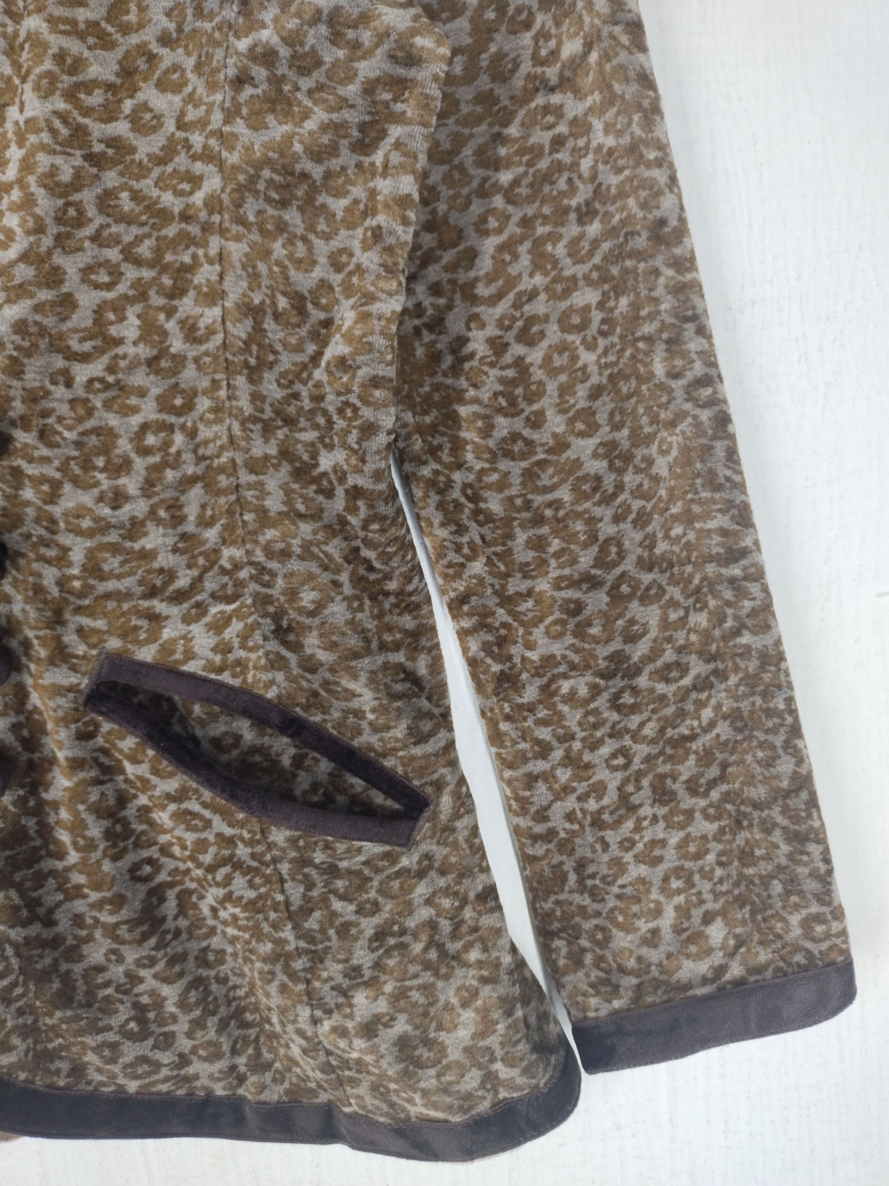 Hysteric Glamour Hysteric Vtg Tiger Dress Jacket Star Acrylic BRW Leopard Size S / US 4 / IT 40 - 3 Thumbnail
