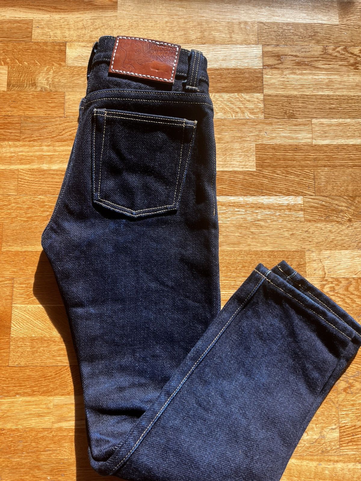 Naked & Famous Naked & Famous 32oz Super Heavyveight Selvedge 30 Size US 30 / EU 46 - 2 Thumbnail
