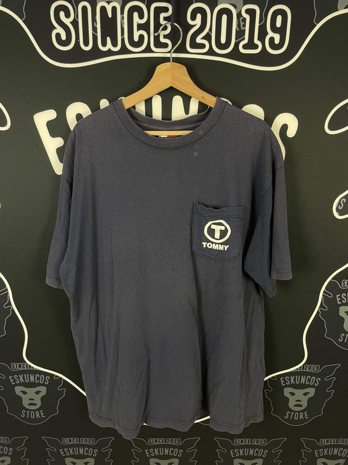 Tommy Hilfiger Vintage Tommy Hilfiger Pocket Tee Size US XL / EU 56 / 4 - 3 Thumbnail