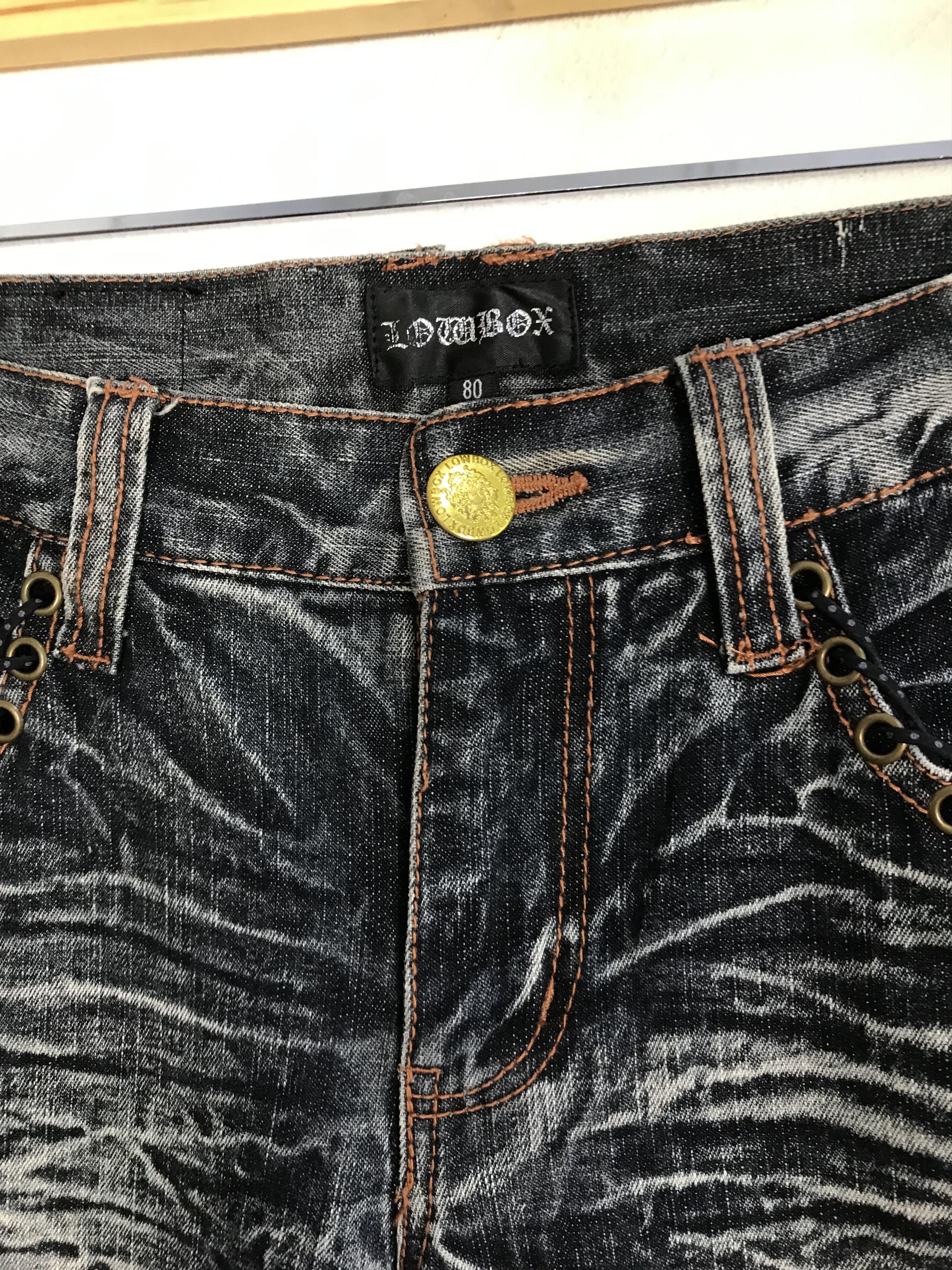 Japanese Brand × LOWBOX Vintage Japanese Brand Lowbox Light Wash Denim Design Size US 32 / EU 48 - 7 Thumbnail