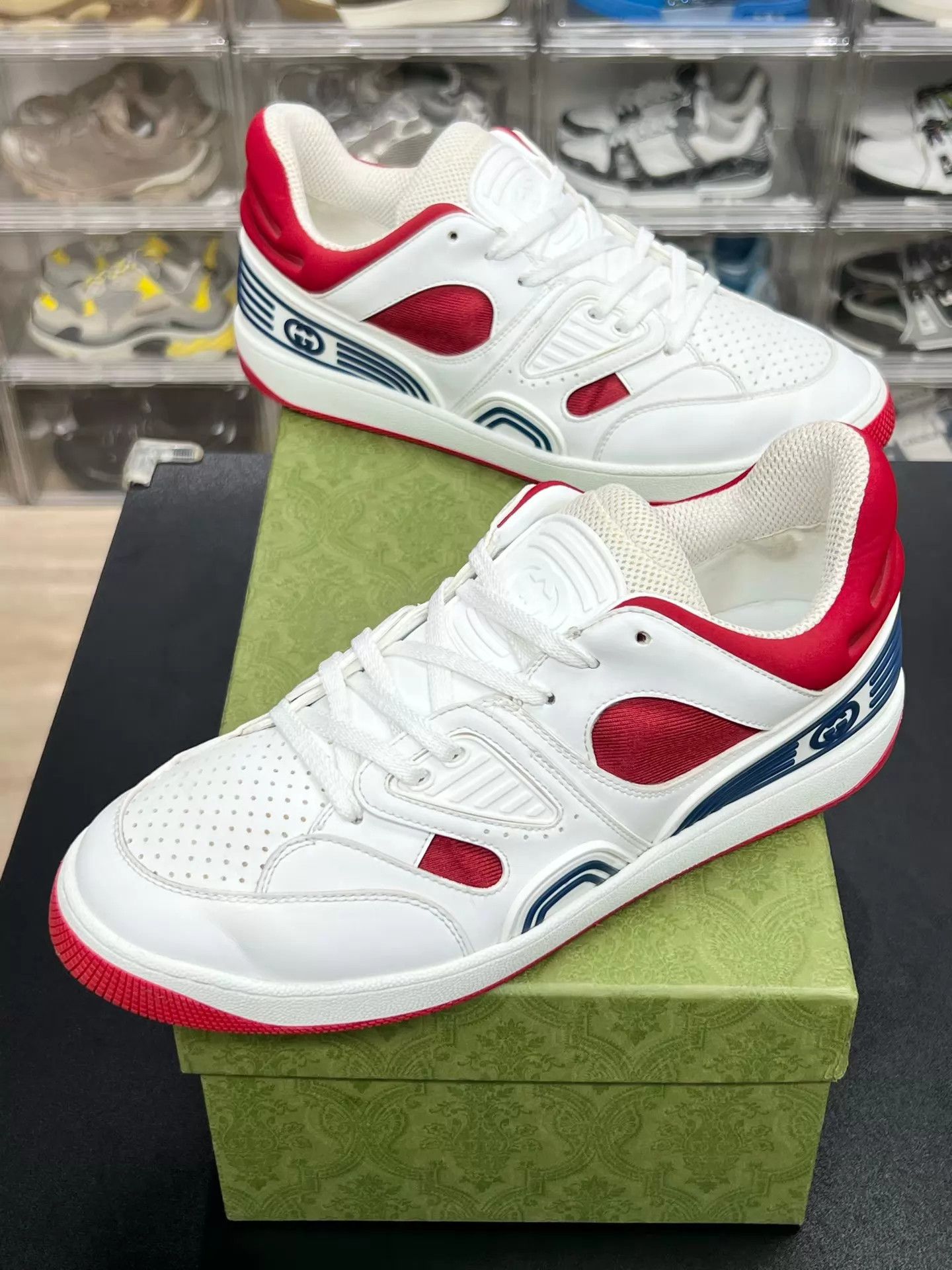 Gucci GUCCI Basket Low Top White Red 42 Size US 9 / EU 42 - 1 Thumbnail