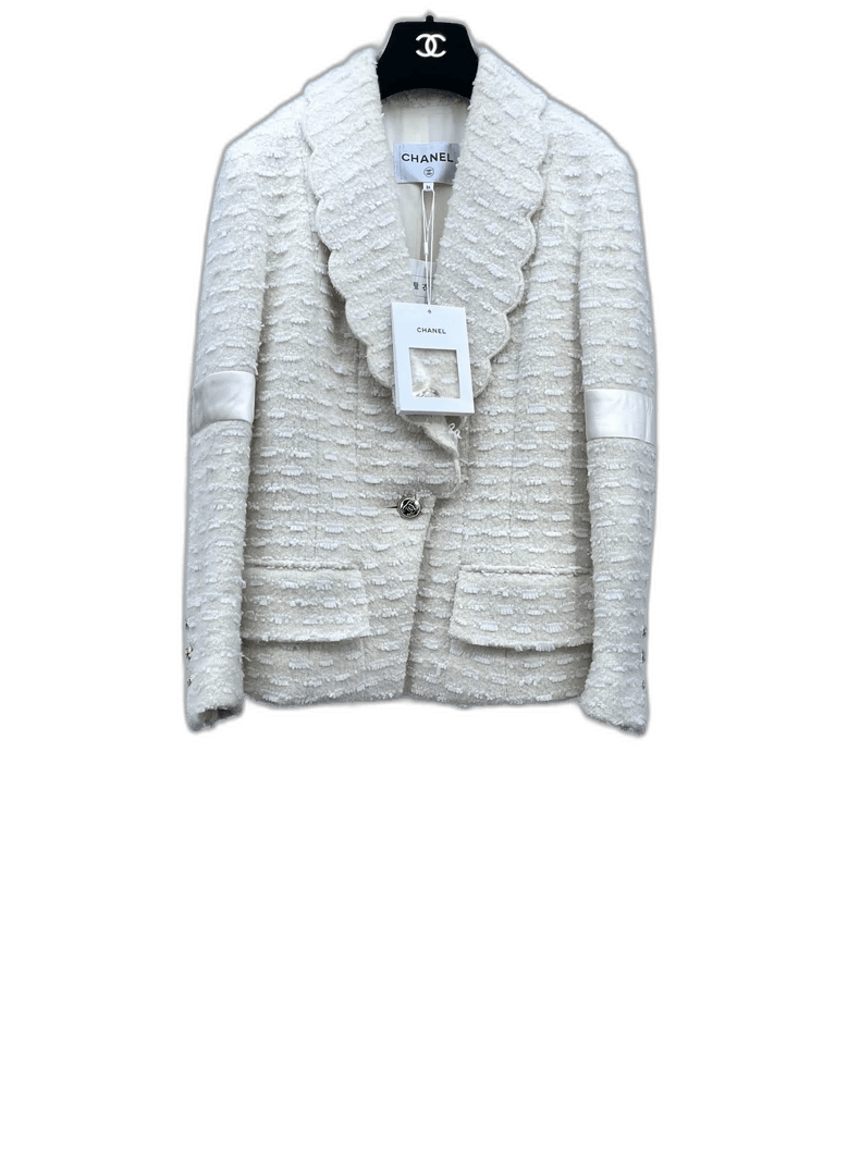 Chanel Chanel Cream Scalloped Edge Jacket Size S / US 4 / IT 40 - 1 Thumbnail