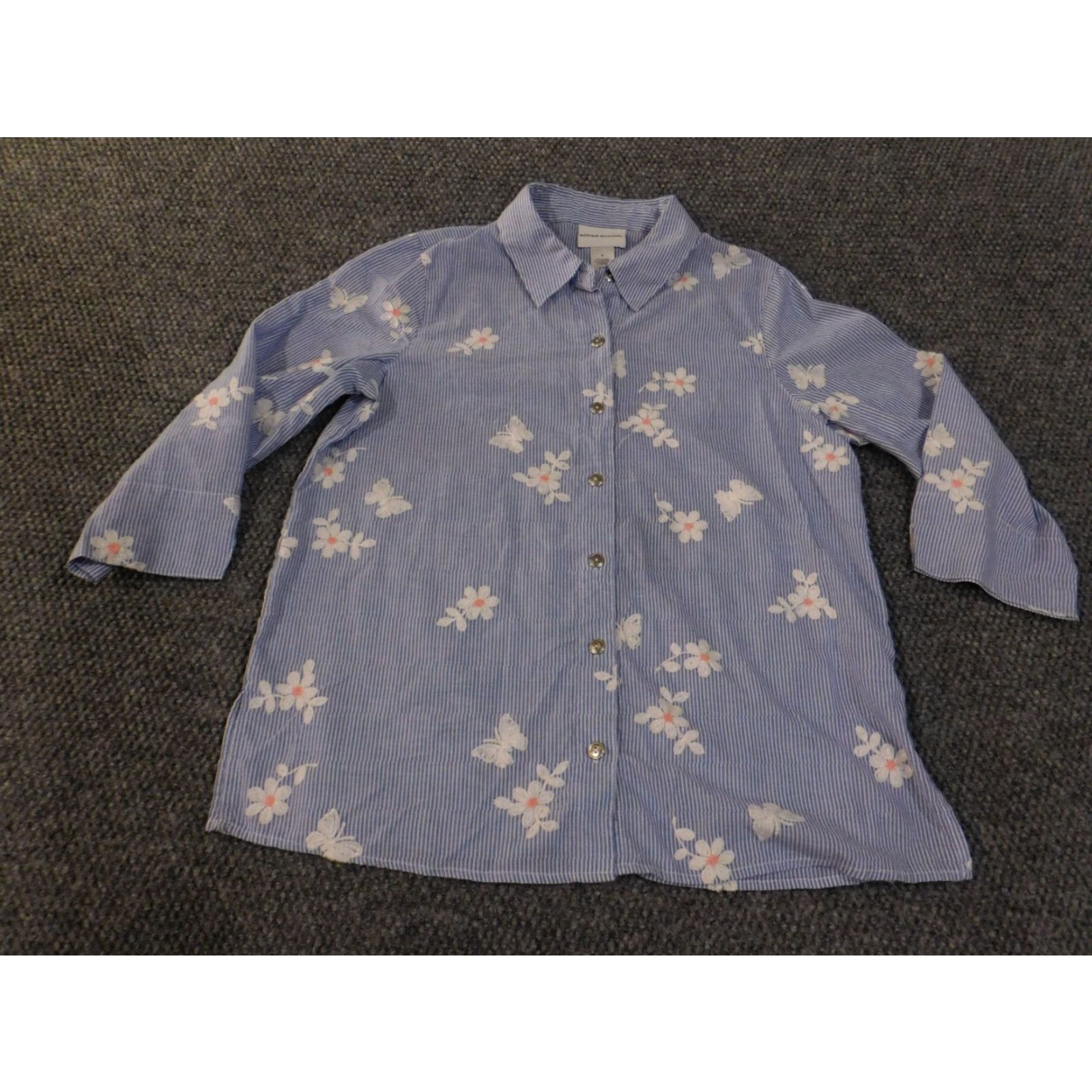 Vintage Alfred Dunner Button-Up Shirt Womens Small Blue Striped Embroidered Knit Polyester Spandex Long Sleeve Casual Size S / US 4 / IT 40 - 4 Thumbnail