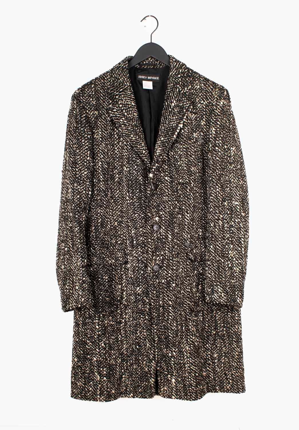 Issey Miyake Issey Miyake Men Coat Overcoat Heavy Size 5/L Size US L / EU 52-54 / 3 - 1 Thumbnail