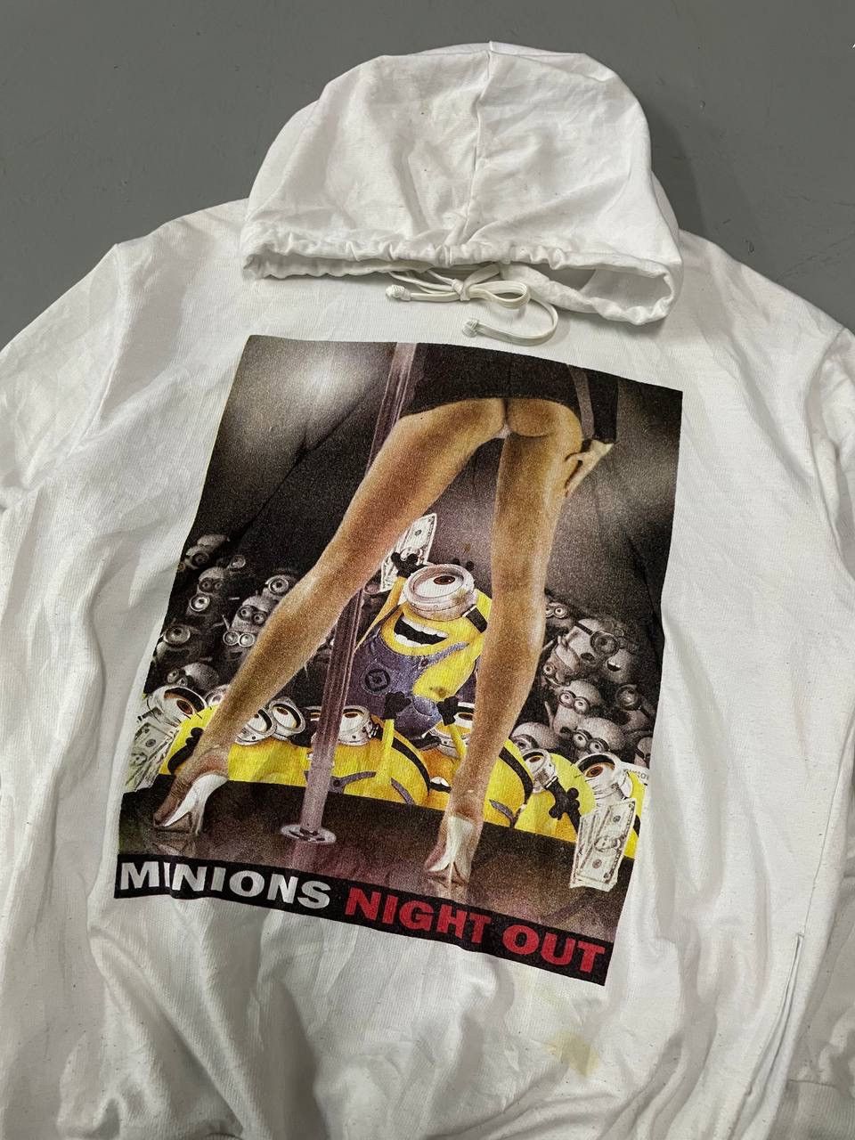 Hook-Ups MINION BUSTED WITH SEXY GIRL Size US L / EU 52-54 / 3 - 2 Thumbnail