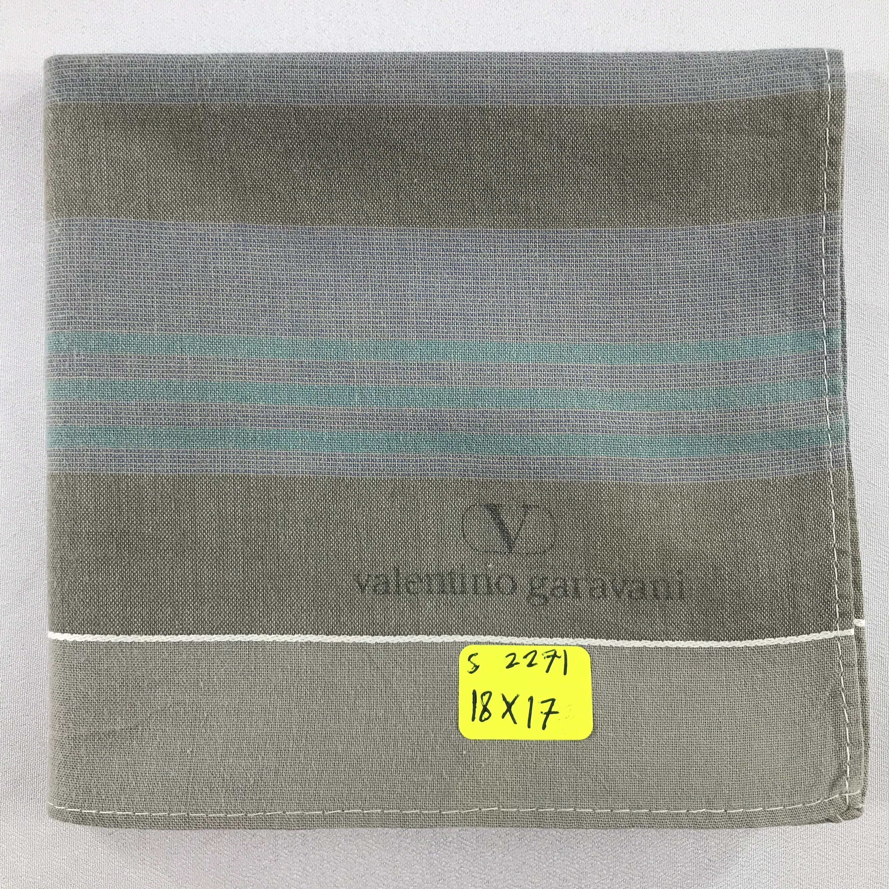 Valentino × Vintage Valentino Garavani Bandana / Handkerchief/Neckerchief -S2271 Size ONE SIZE - 5 Thumbnail