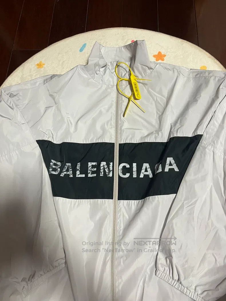 Balenciaga Balenciaga Windbreaker, size L Size US L / EU 52-54 / 3 - 2 Thumbnail