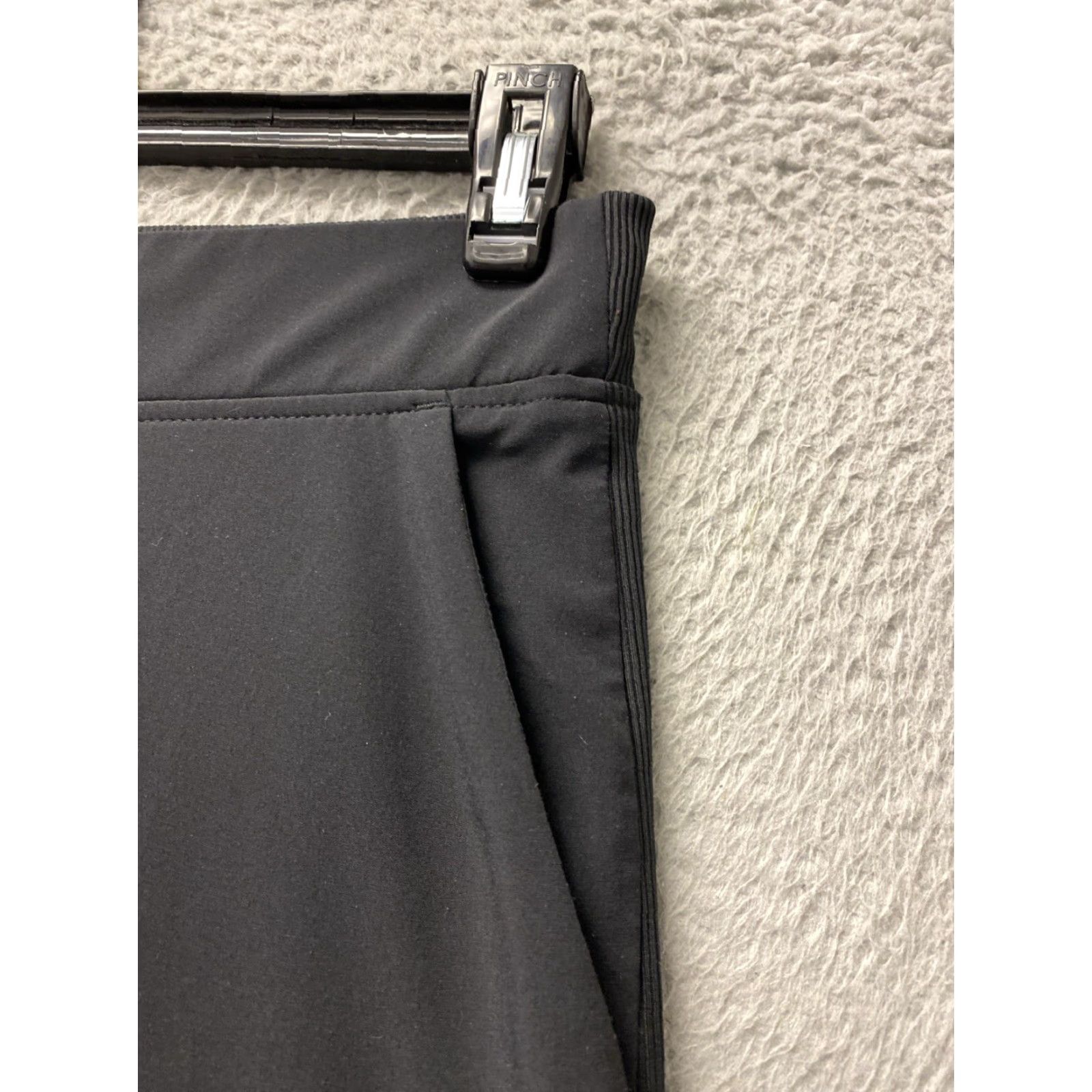 Athleta VINTAGE Athleta Activewear Pants Ankle Length Black Women’s Size 6 Women's Activewear Size 28" / US 6 / IT 42 - 7 Thumbnail