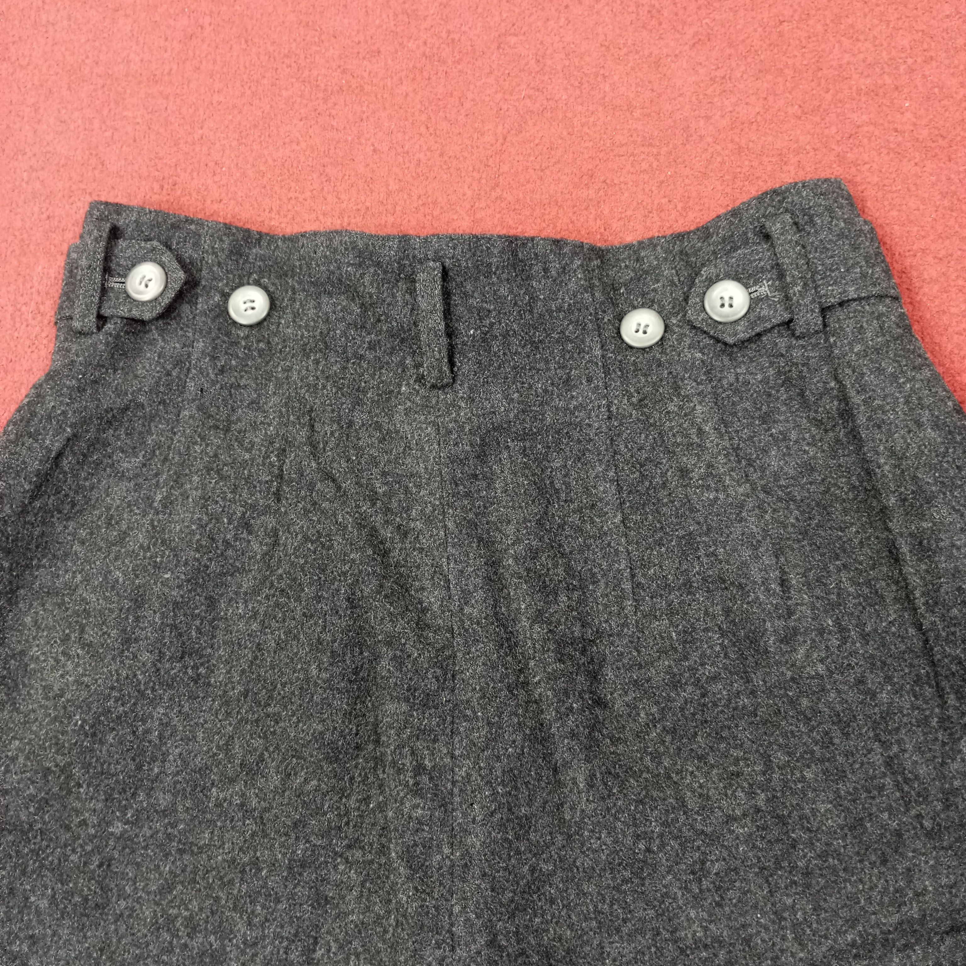 Hai Sporting Gear Hai Sporting Gear by Issey Miyake Designer Short Pant c252n7 Size US 27 - 5 Thumbnail