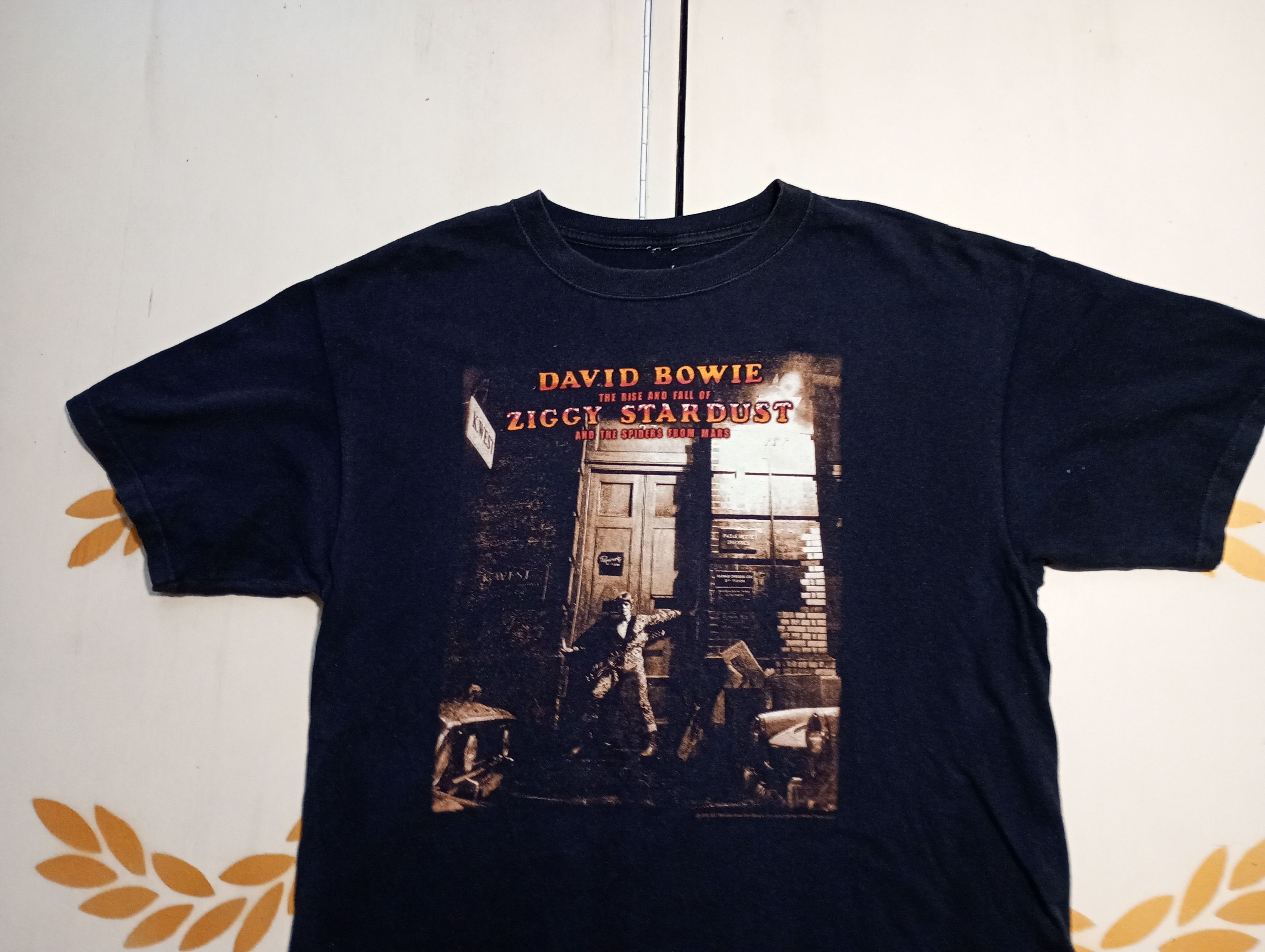 Band Tees David Bowie Ziggy Stardust T-Shirt 2005 Size US L / EU 52-54 / 3 - 6 Thumbnail