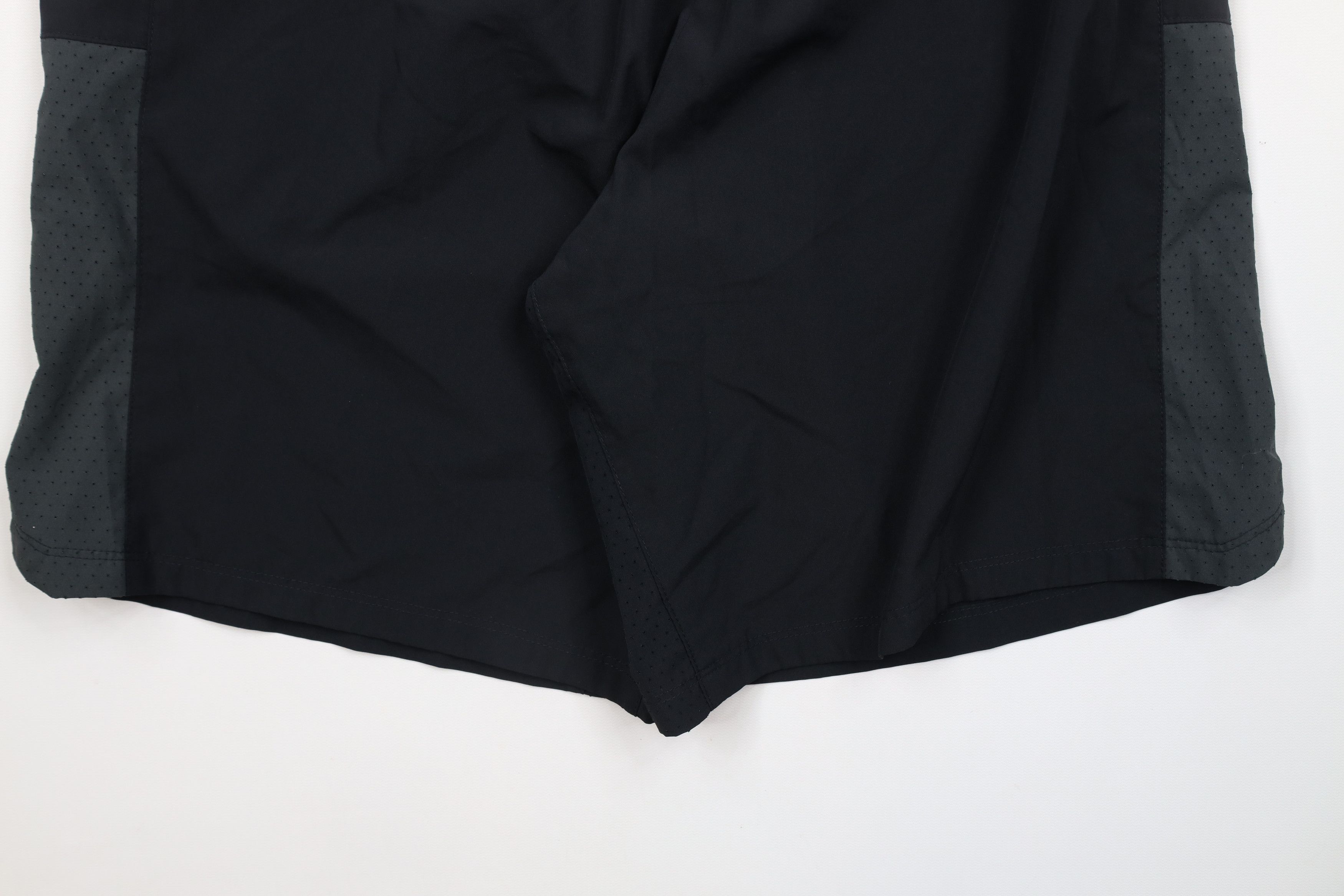 Nike × Vintage Vintage Nike Scott Reflective Swoosh Lined Above Knee Shorts Size US 34 / EU 50 - 10 Thumbnail
