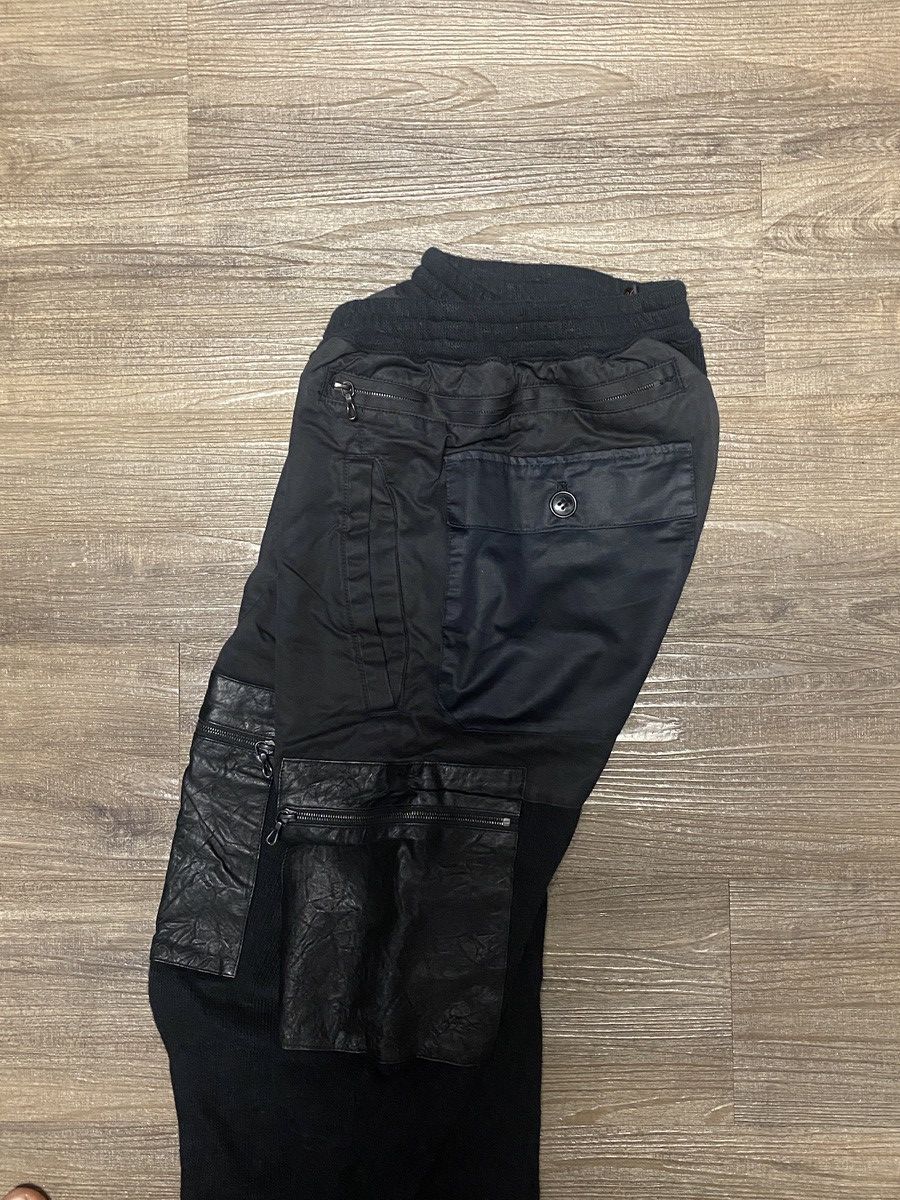 Undercover Undercover AW06 Guru Guru Hybrid Cargo Sweats Size US 32 / EU 48 - 4 Thumbnail